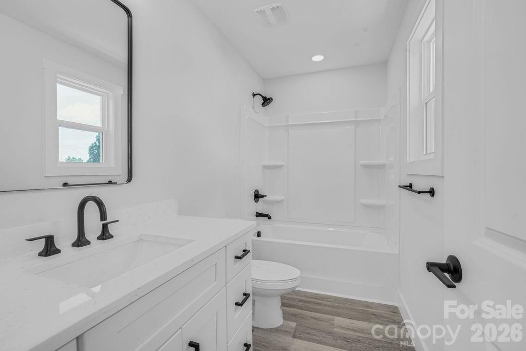 206 Prospect Street NW — Lenoir