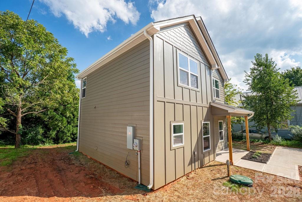 206 Prospect Street NW — Lenoir