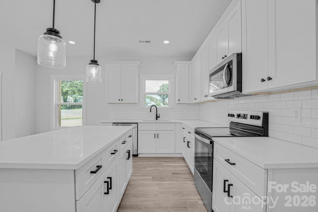 206 Prospect Street NW — Lenoir