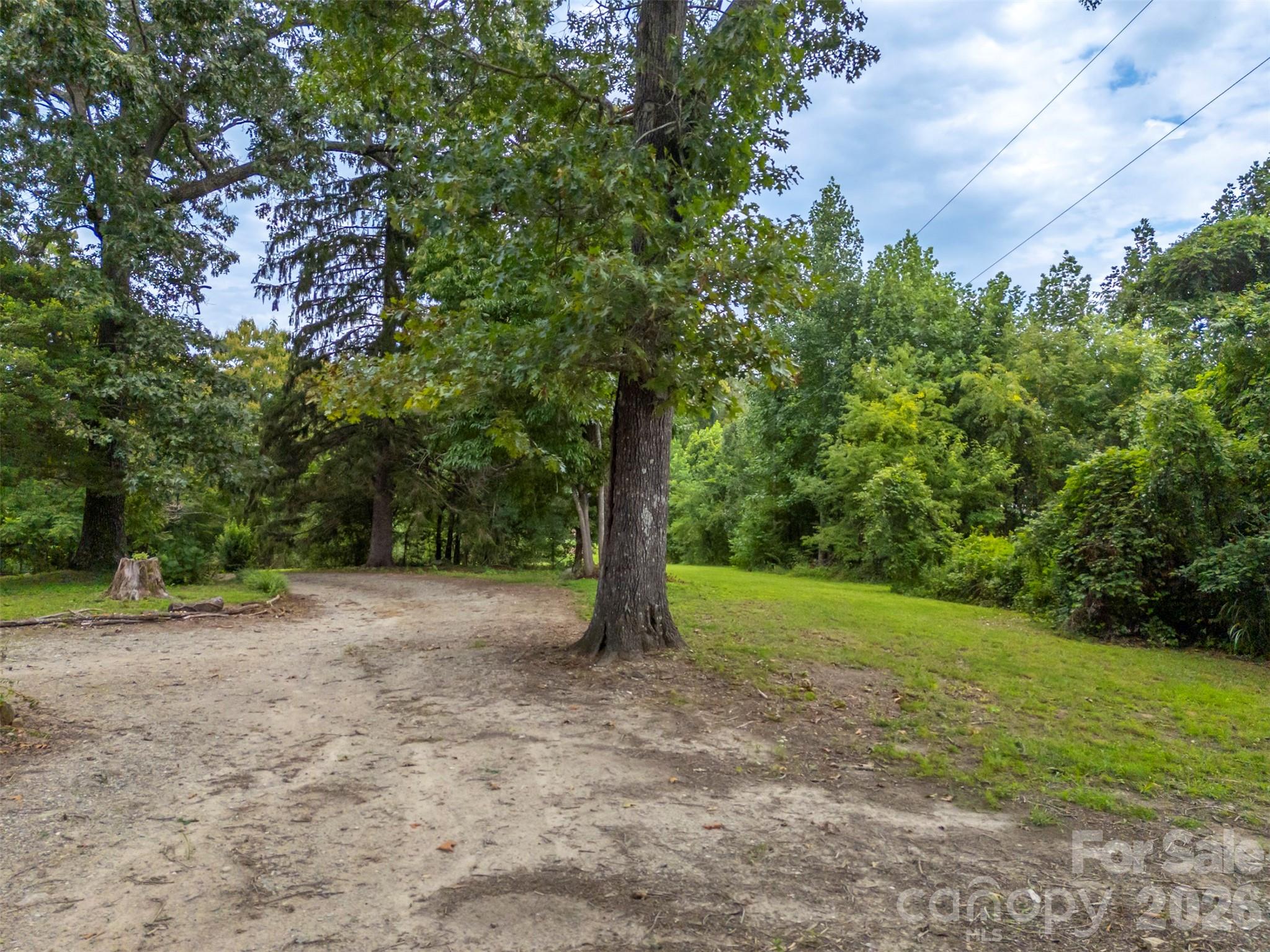 375 E King Street — East Flat Rock