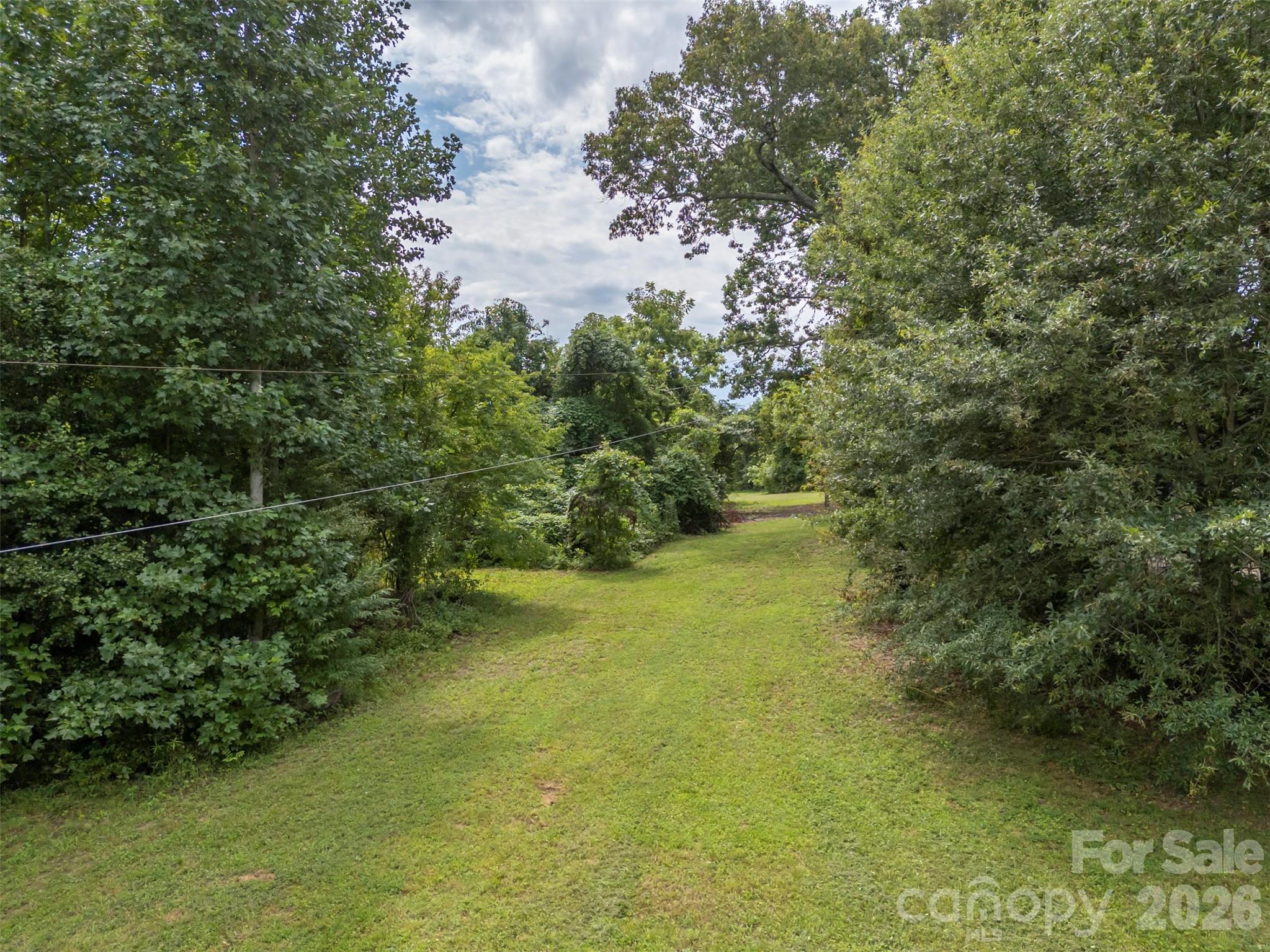 375 E King Street — East Flat Rock