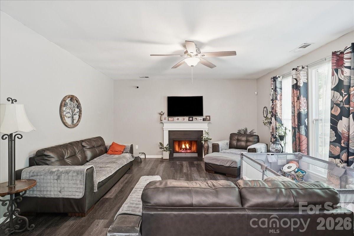 14043 Hatton Cross Drive — Charlotte