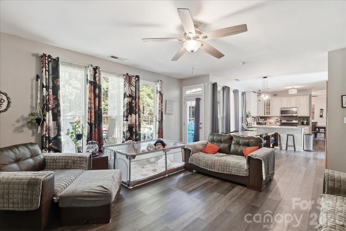 14043 Hatton Cross Drive — Charlotte