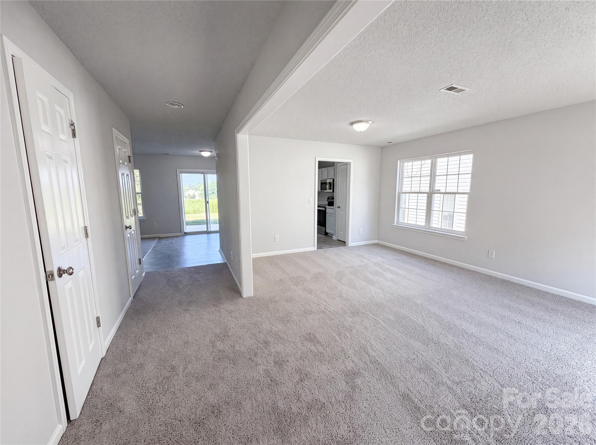 10319 Covingtonwood Drive — Charlotte