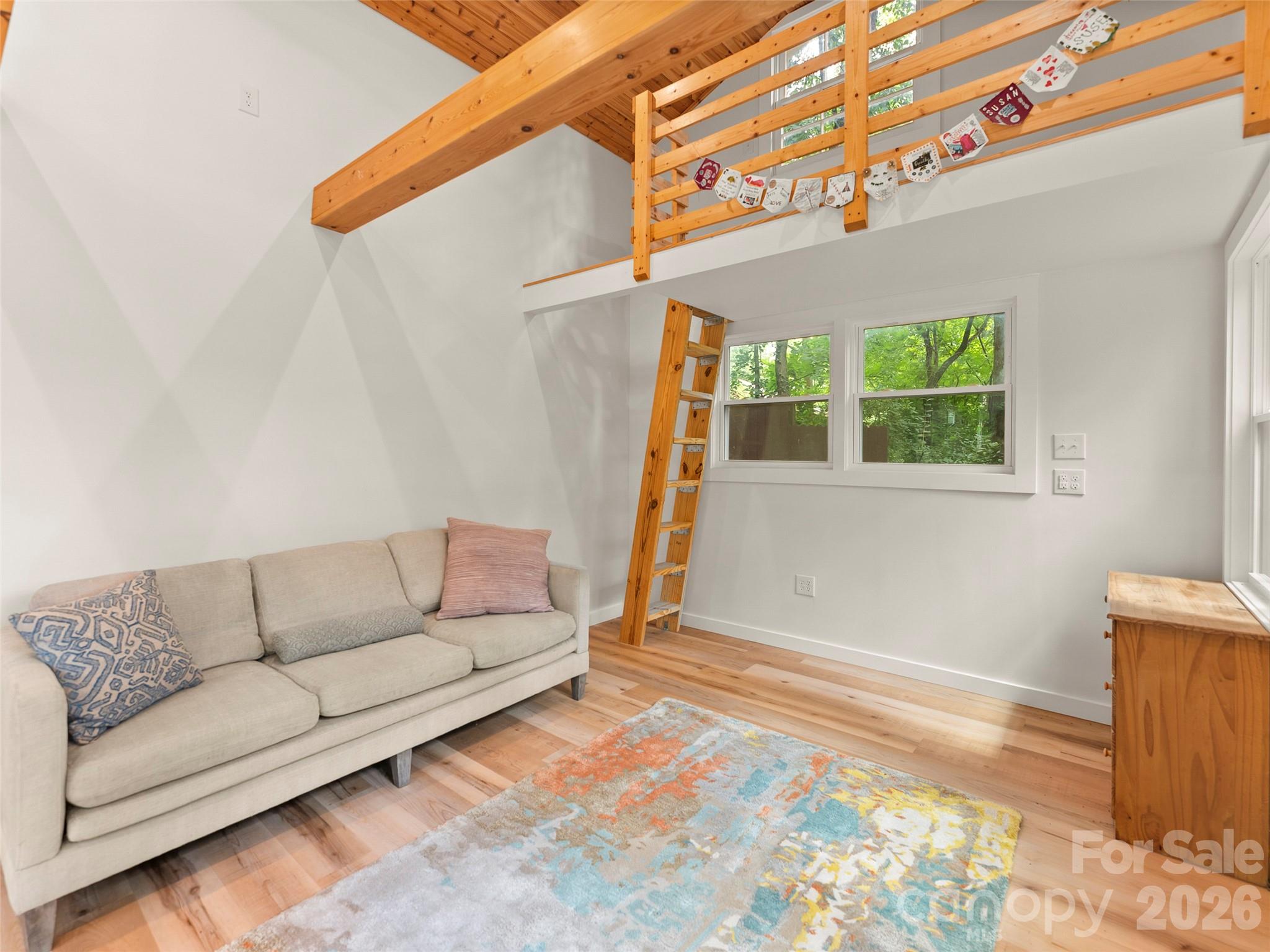 28 Marne Road — Asheville