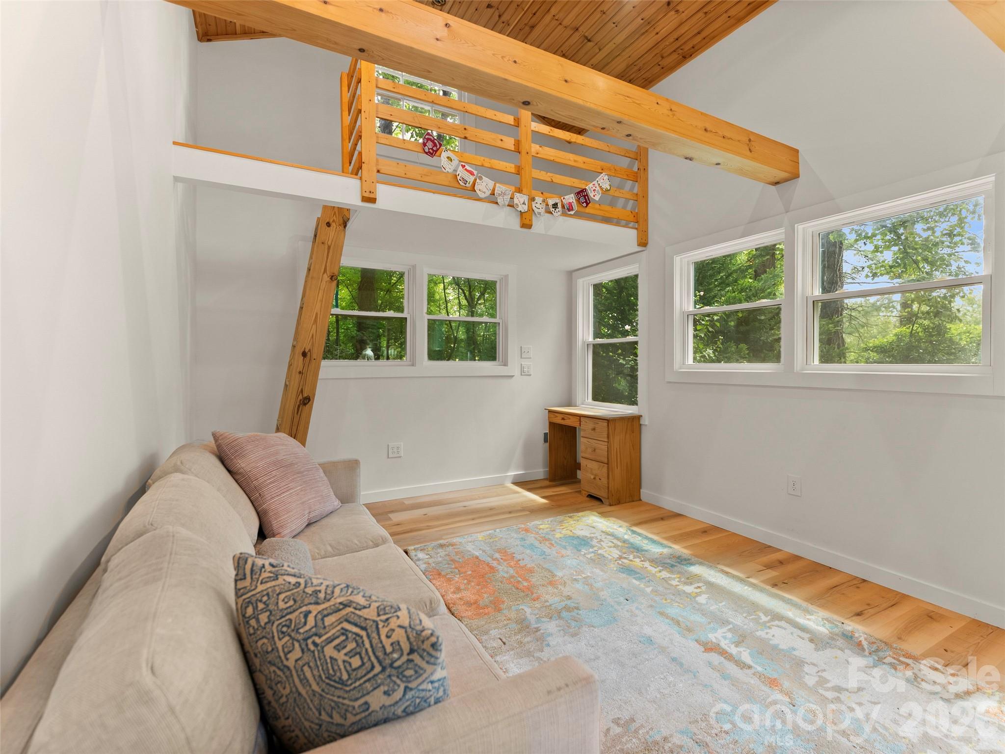 28 Marne Road — Asheville