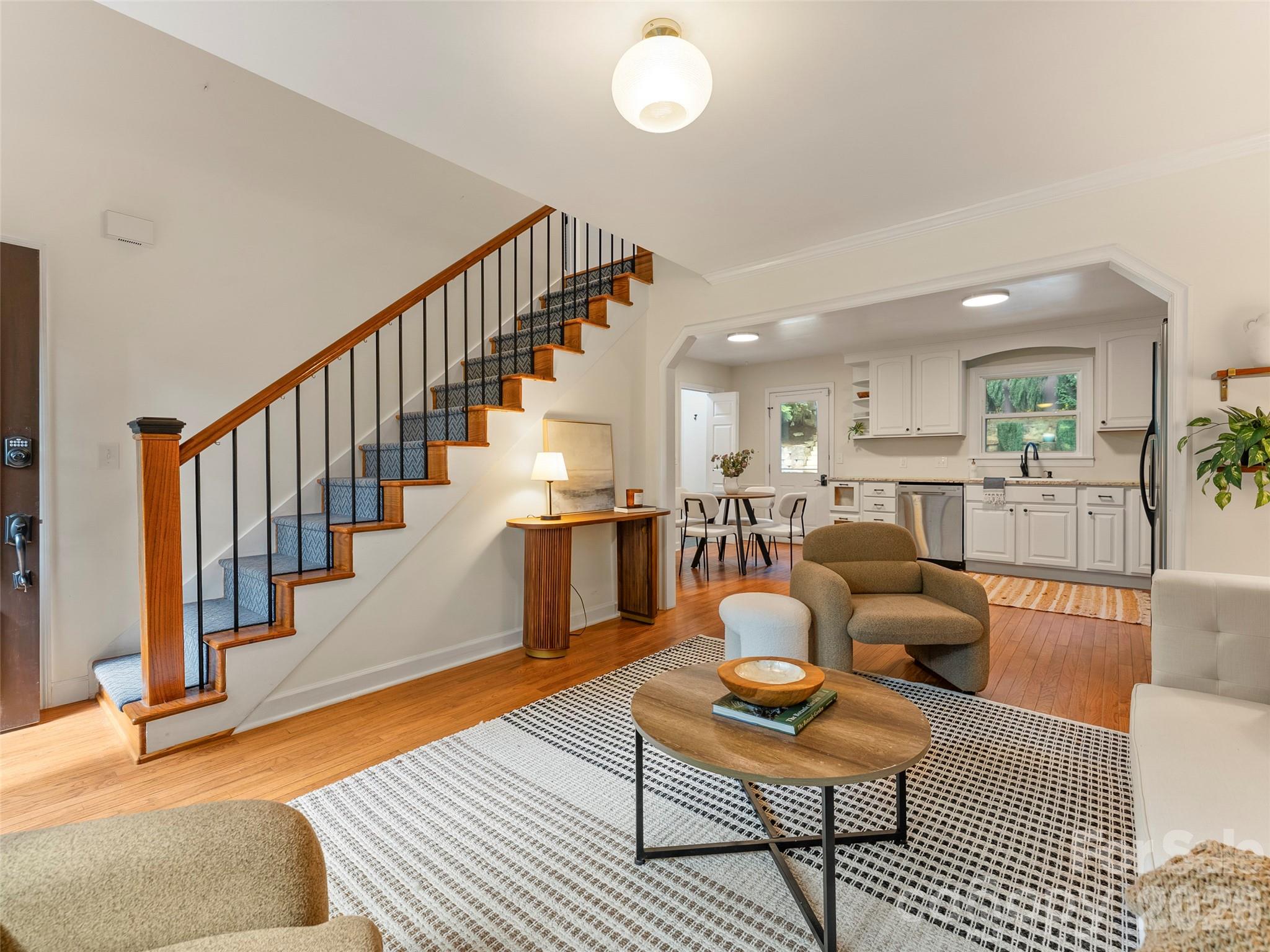 28 Marne Road — Asheville