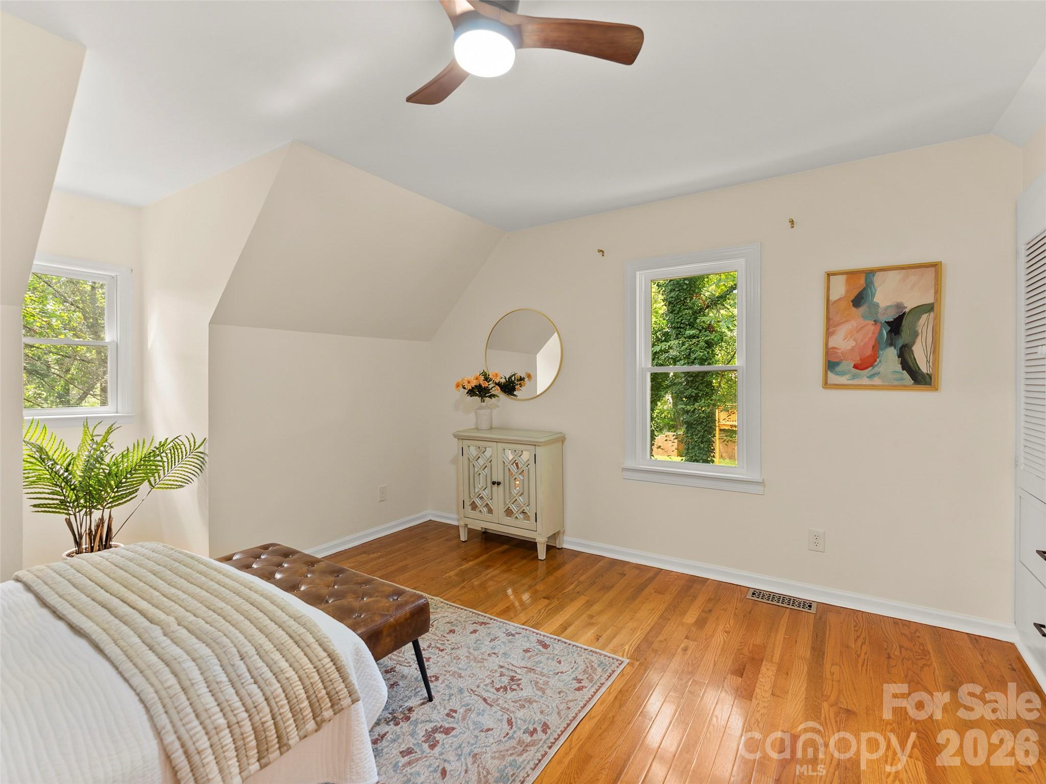 28 Marne Road — Asheville