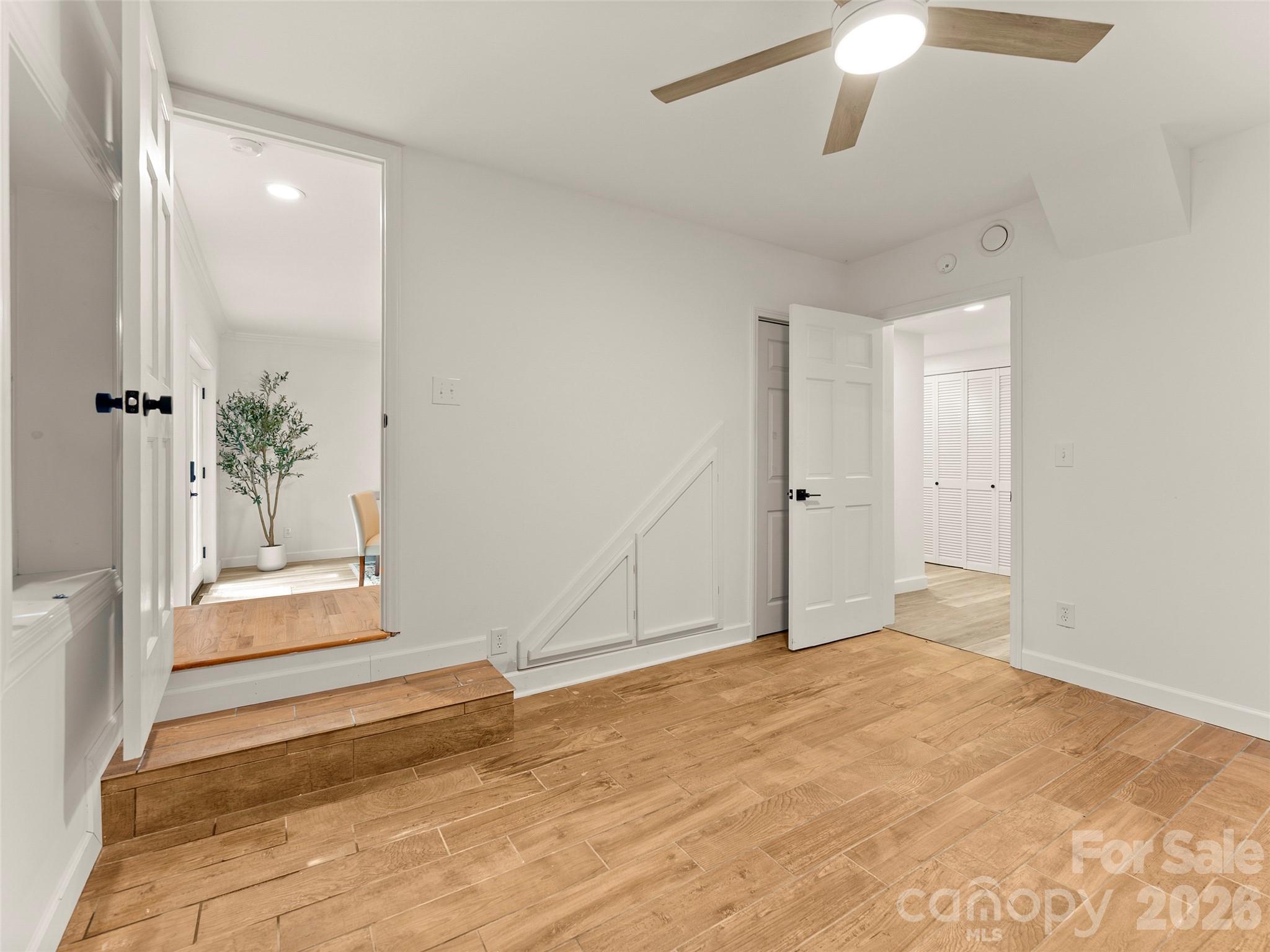 28 Marne Road — Asheville