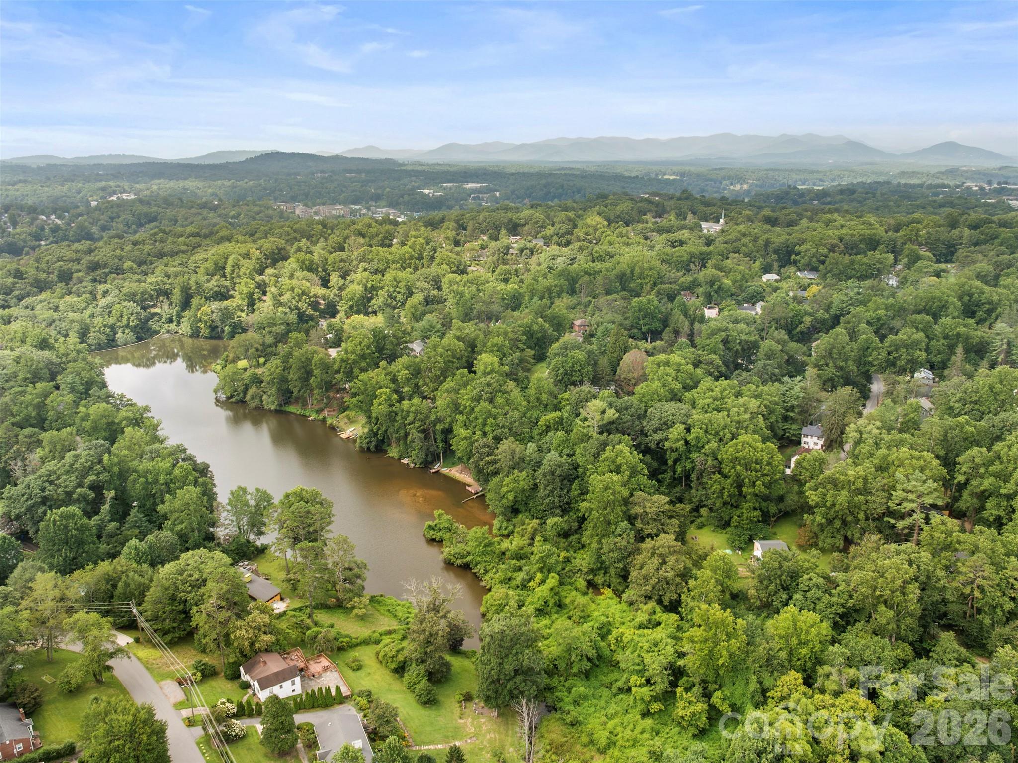 28 Marne Road — Asheville