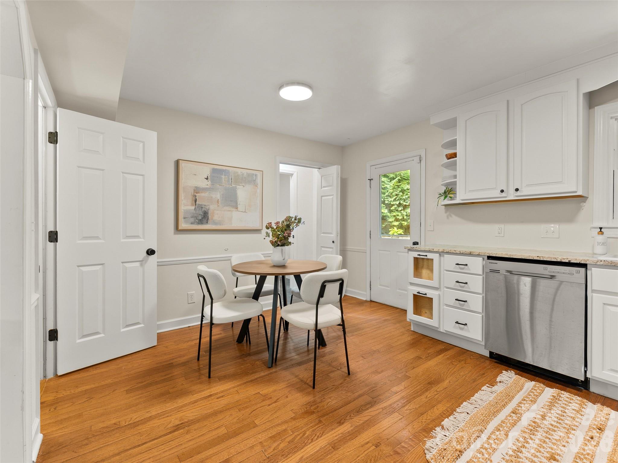 28 Marne Road — Asheville