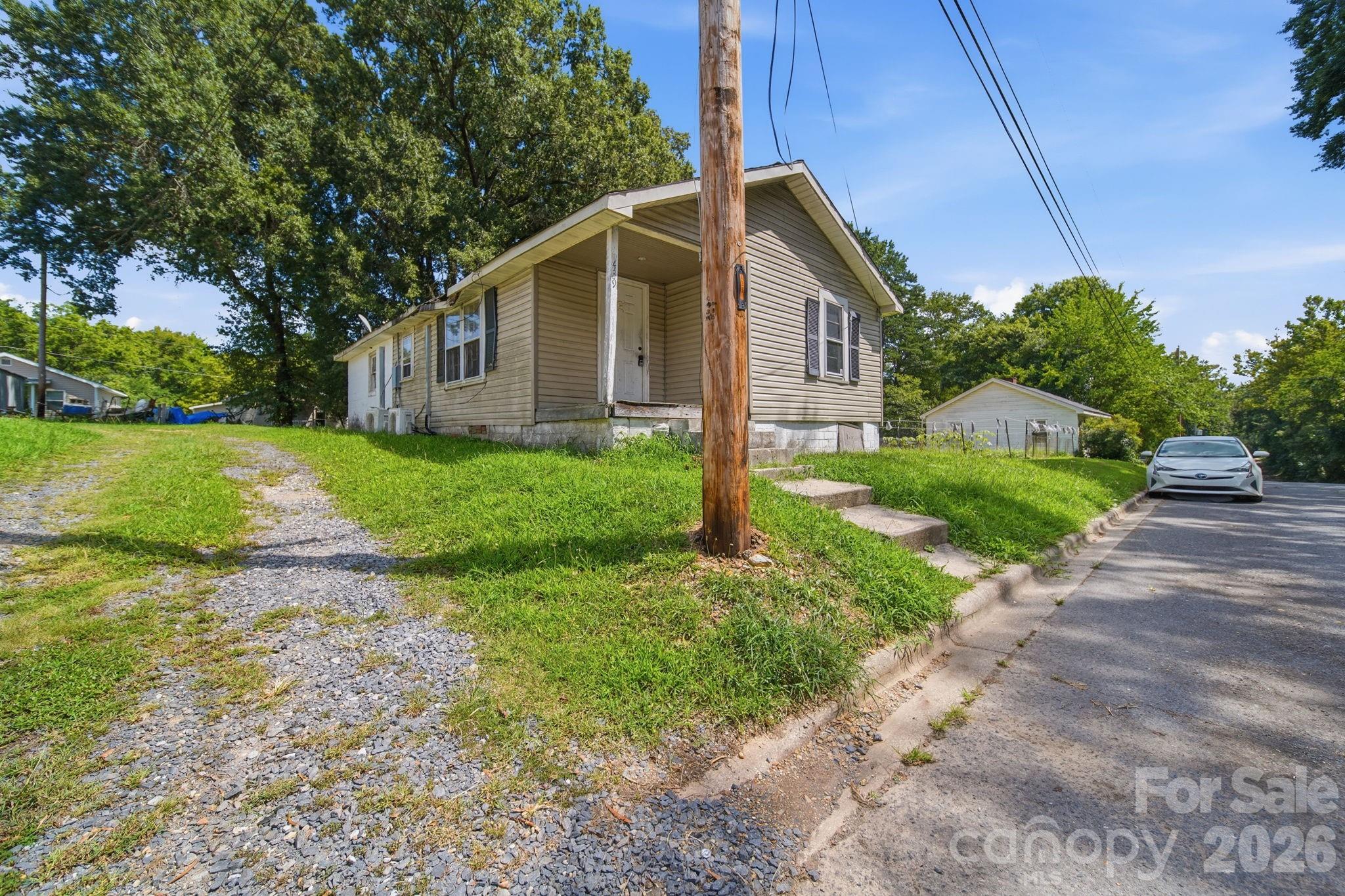439 Richardson Street — Albemarle