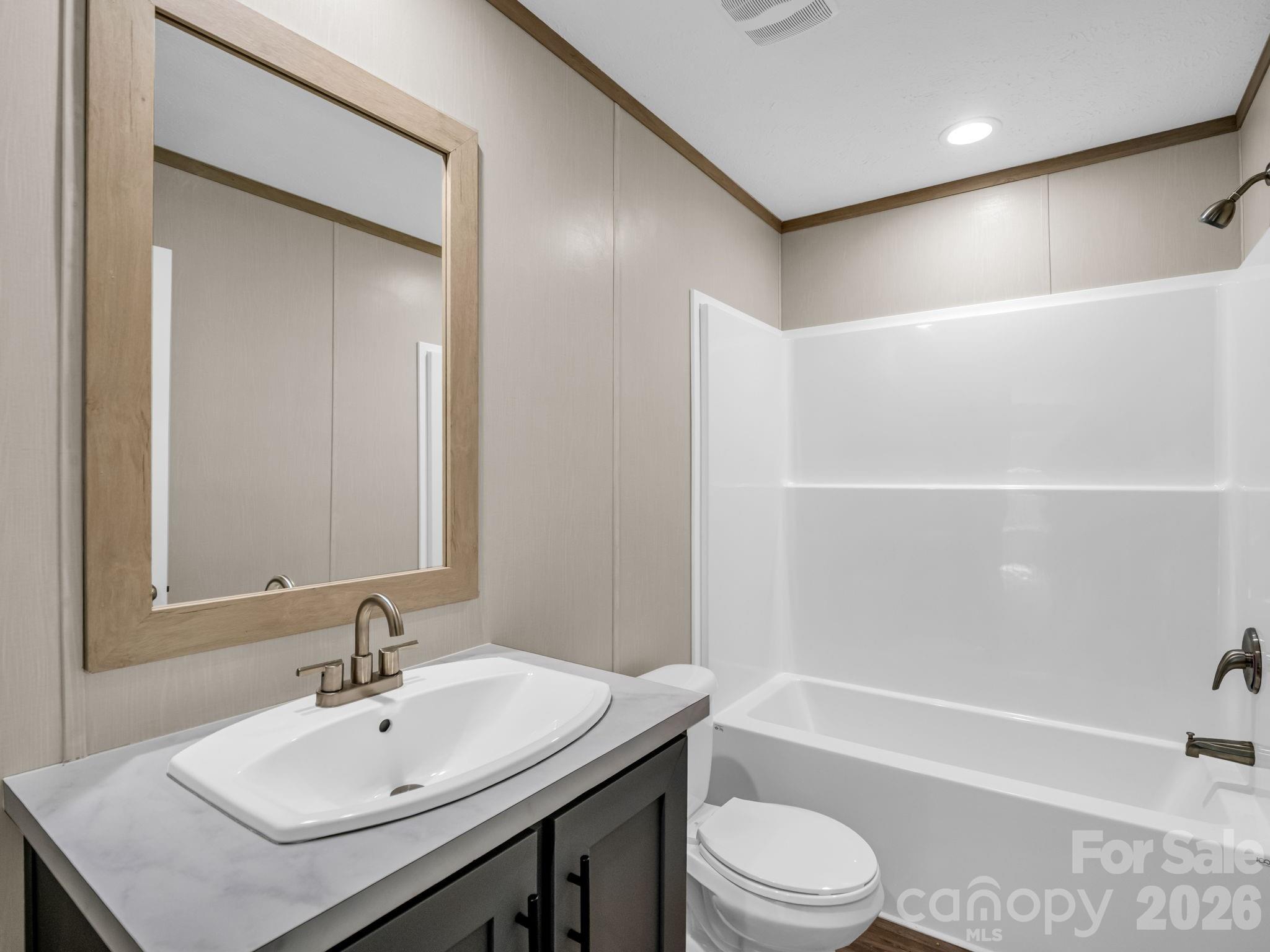 2617 Hudlow Road — Forest City