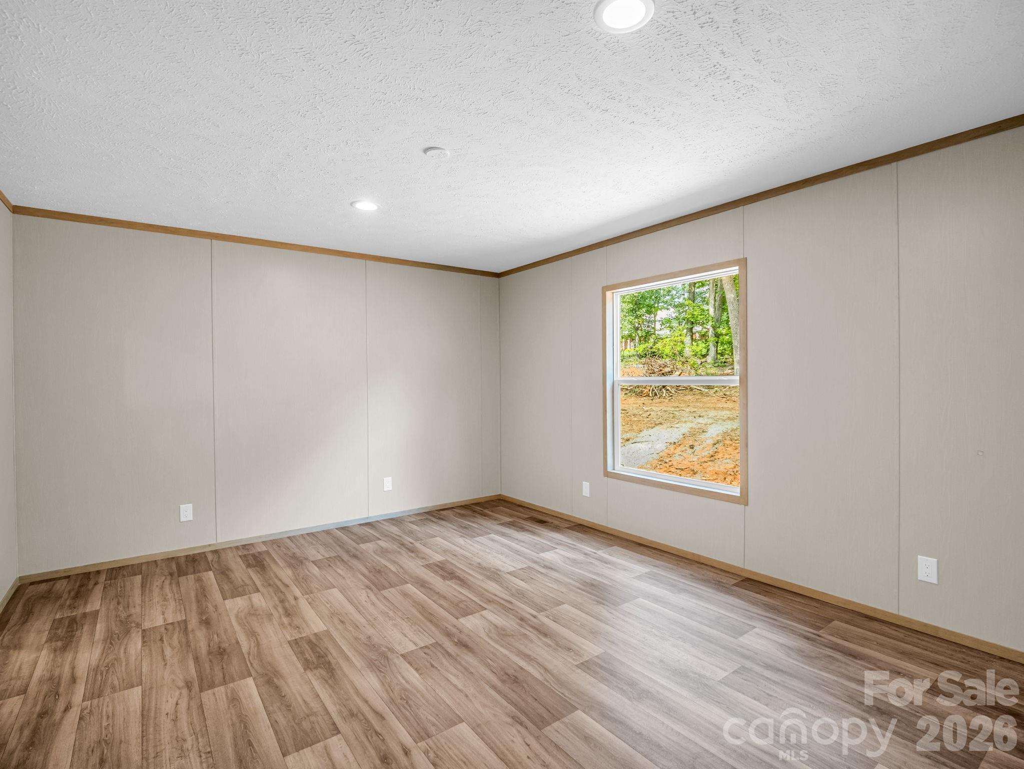 2617 Hudlow Road — Forest City
