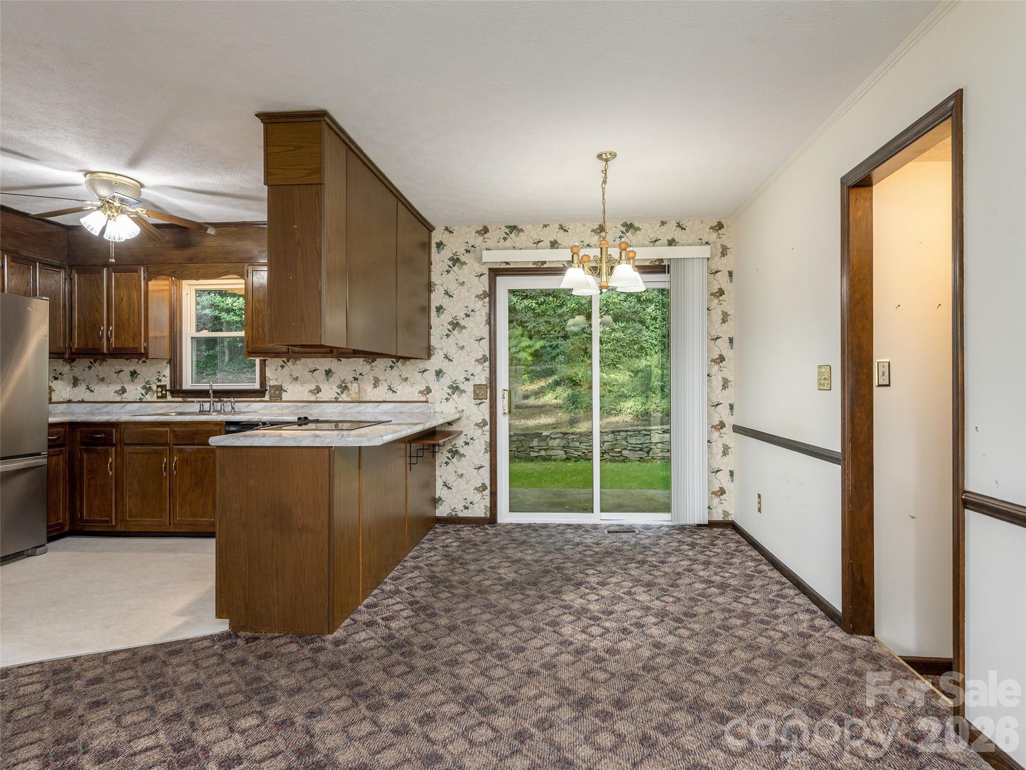 211 Ginseng Lane — Hendersonville