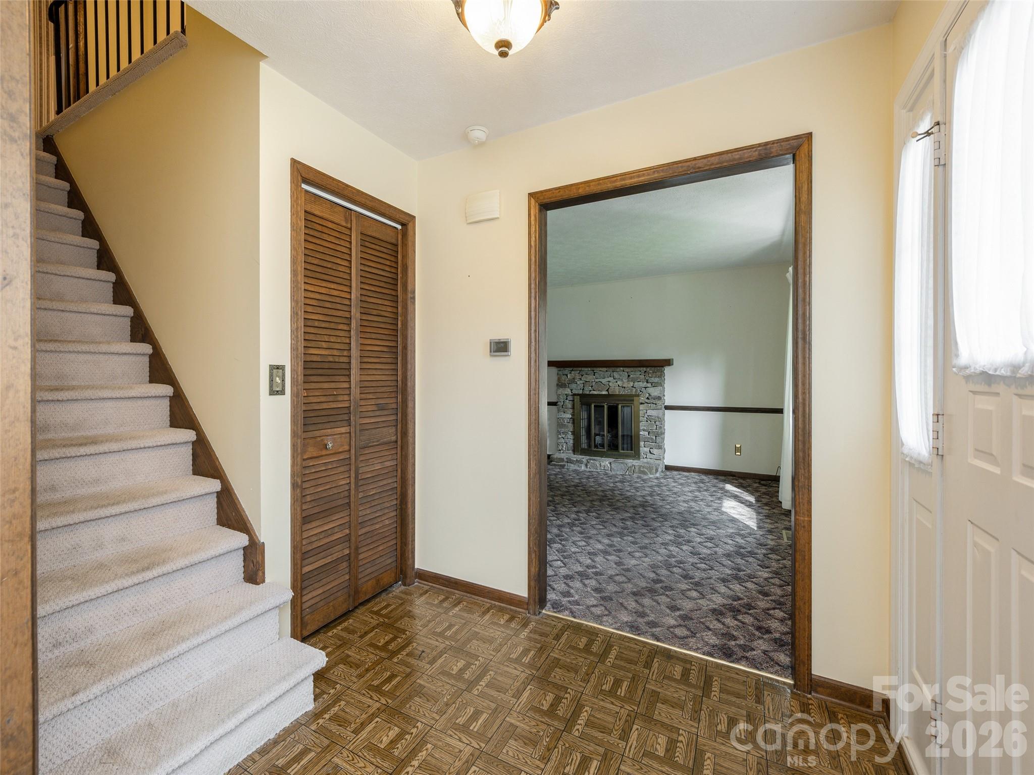 211 Ginseng Lane — Hendersonville