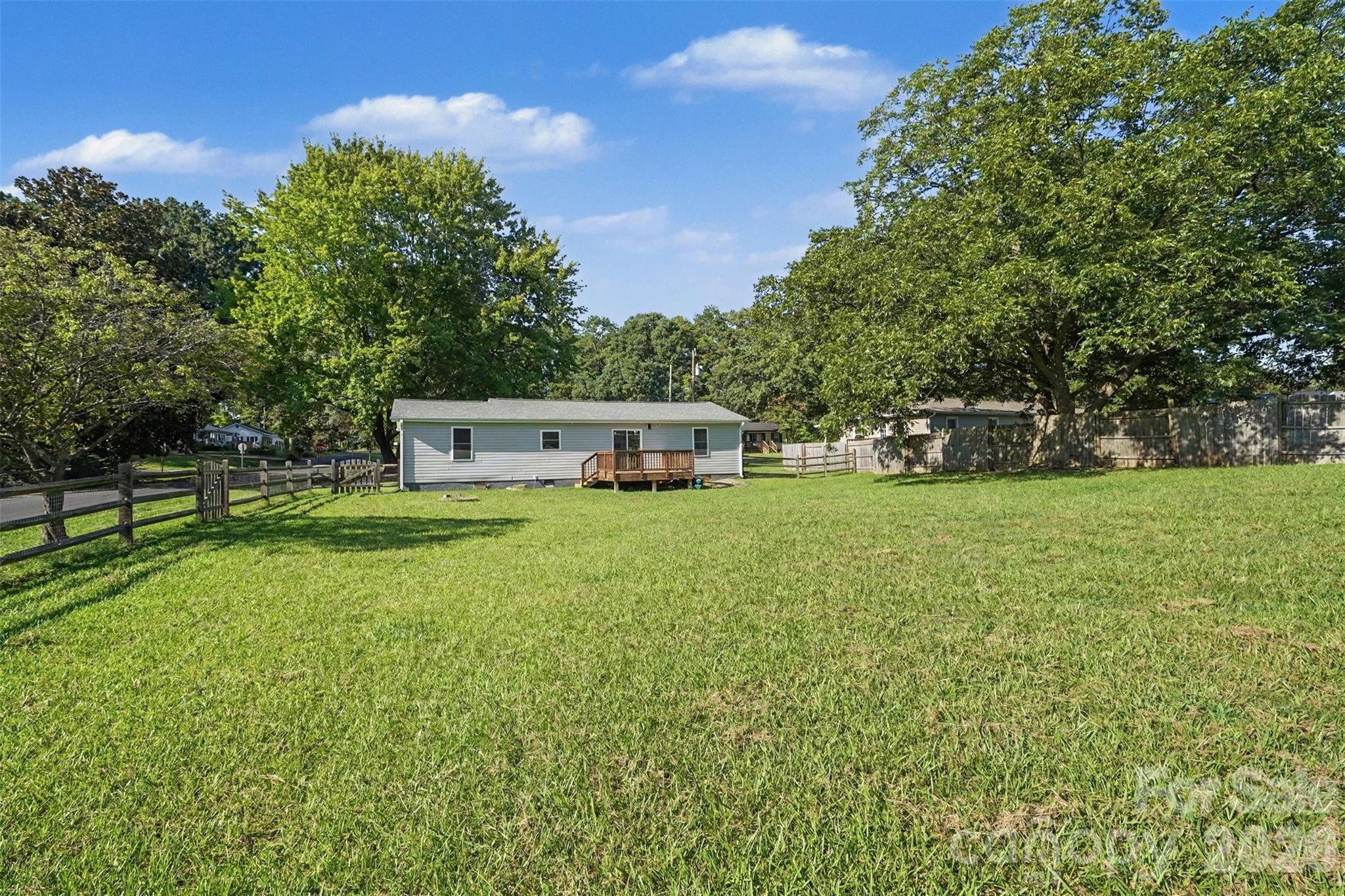 117 Danita Drive — Locust
