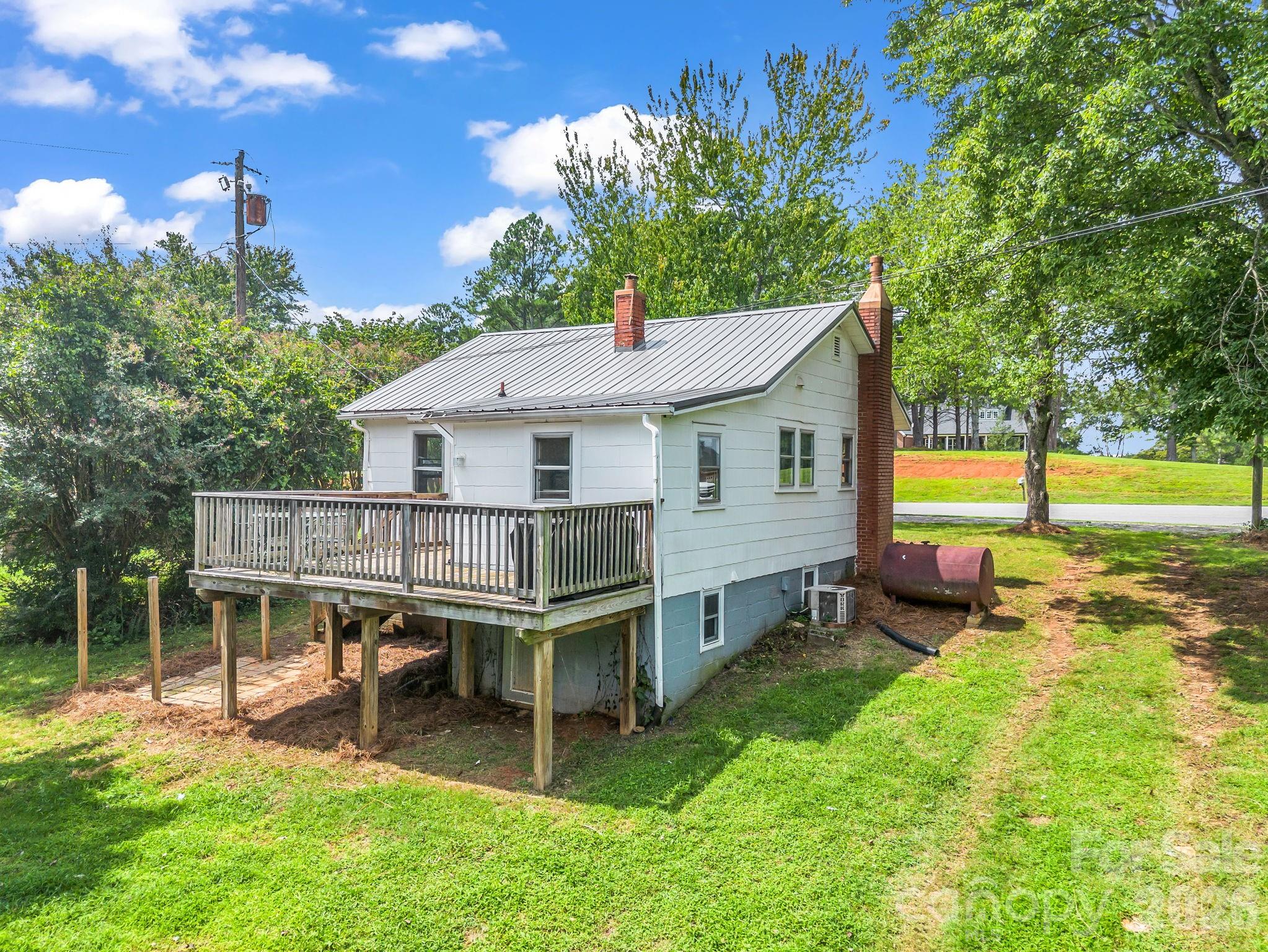 1302 Startown Road — Lincolnton