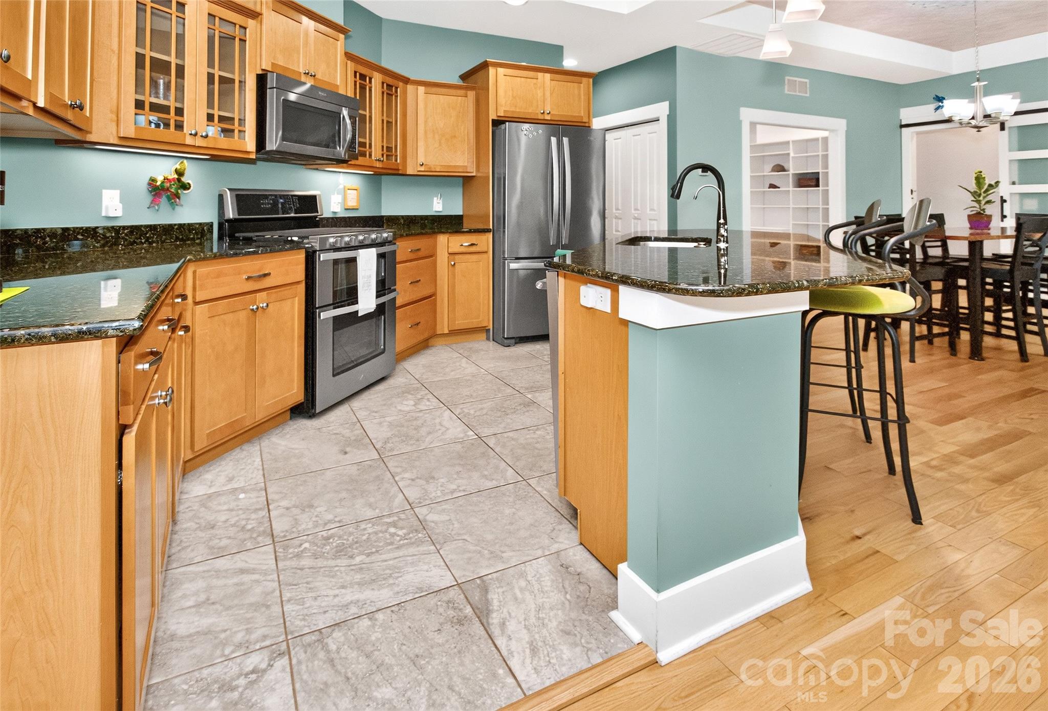 28 Westfield Way — Candler