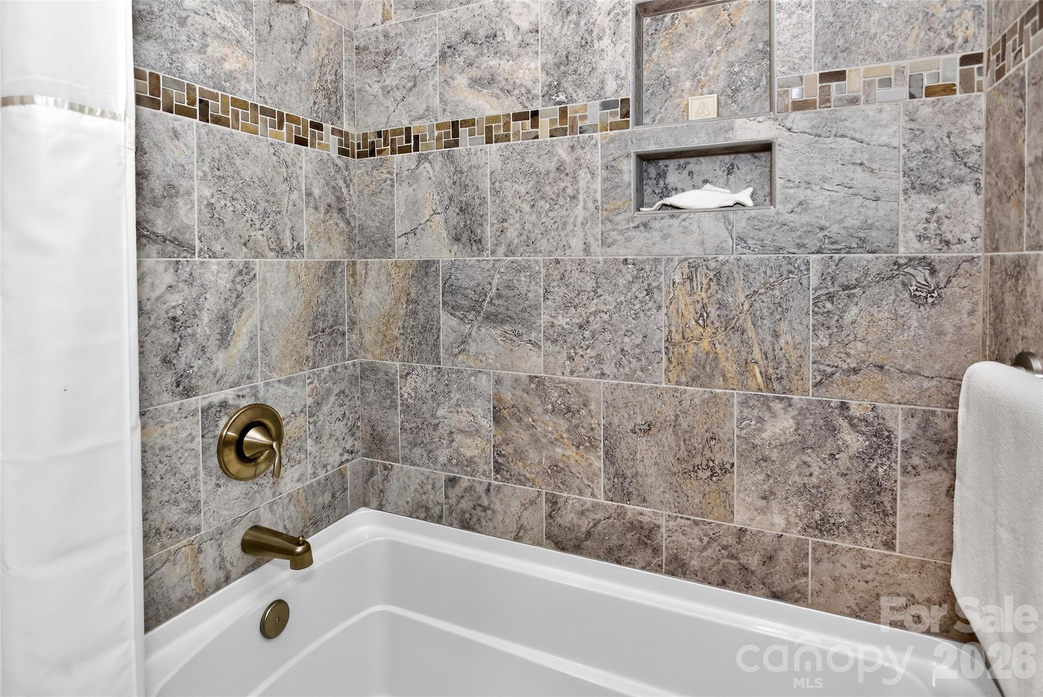 28 Westfield Way — Candler