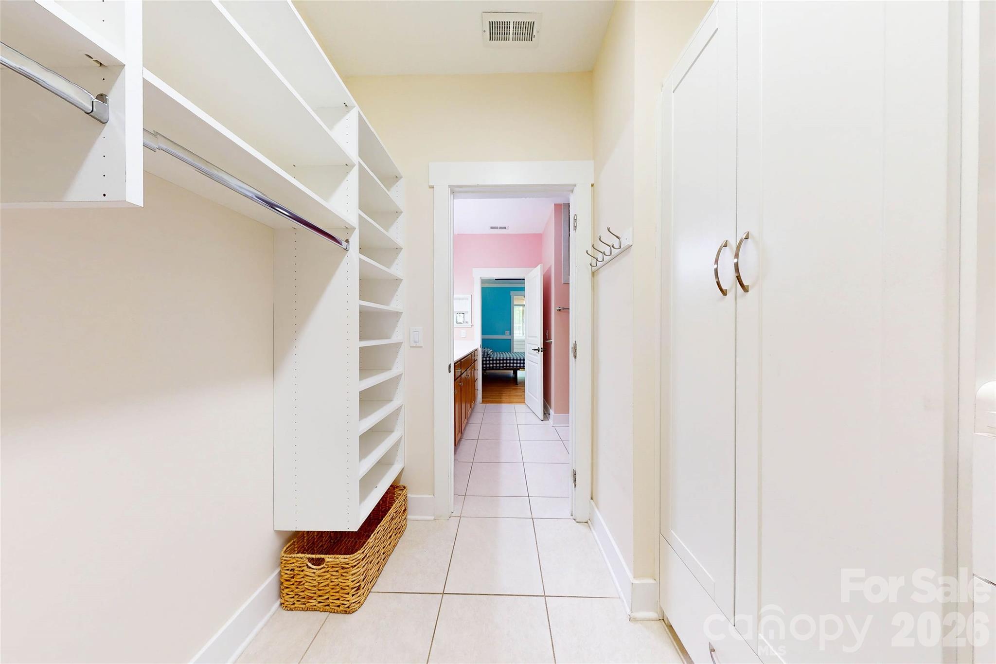28 Westfield Way — Candler