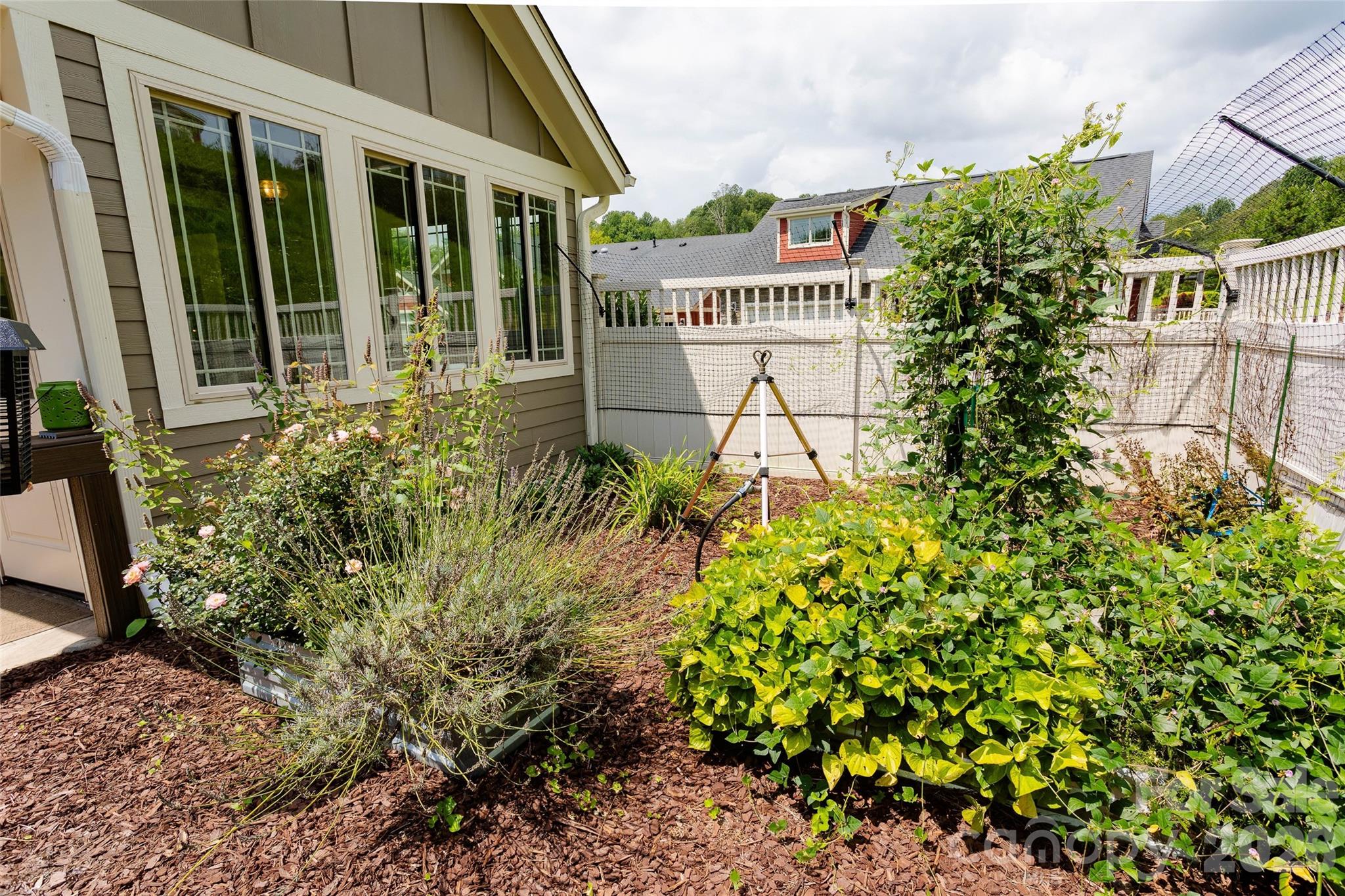 28 Westfield Way — Candler