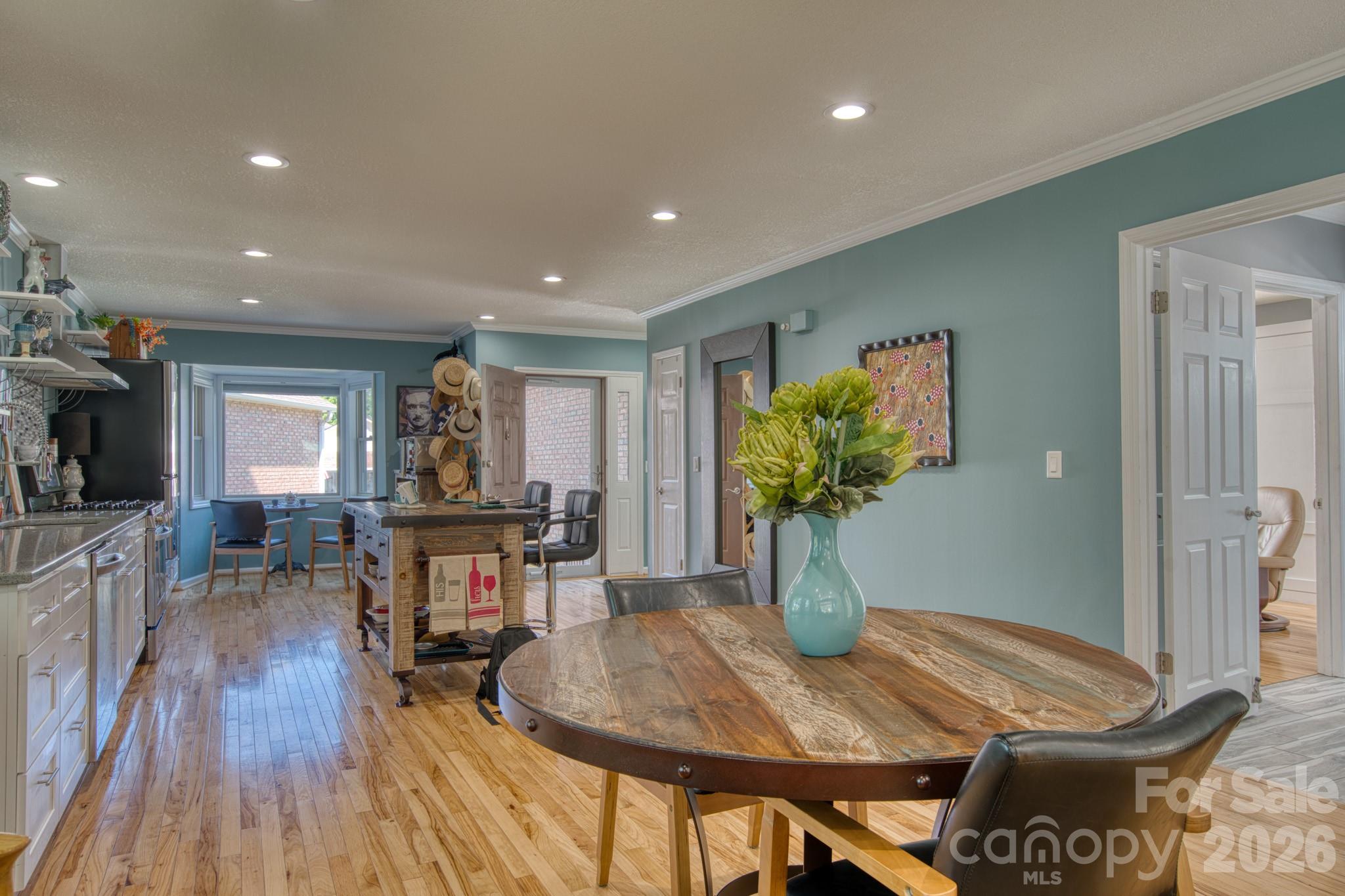 130 Exeter Court — Hendersonville