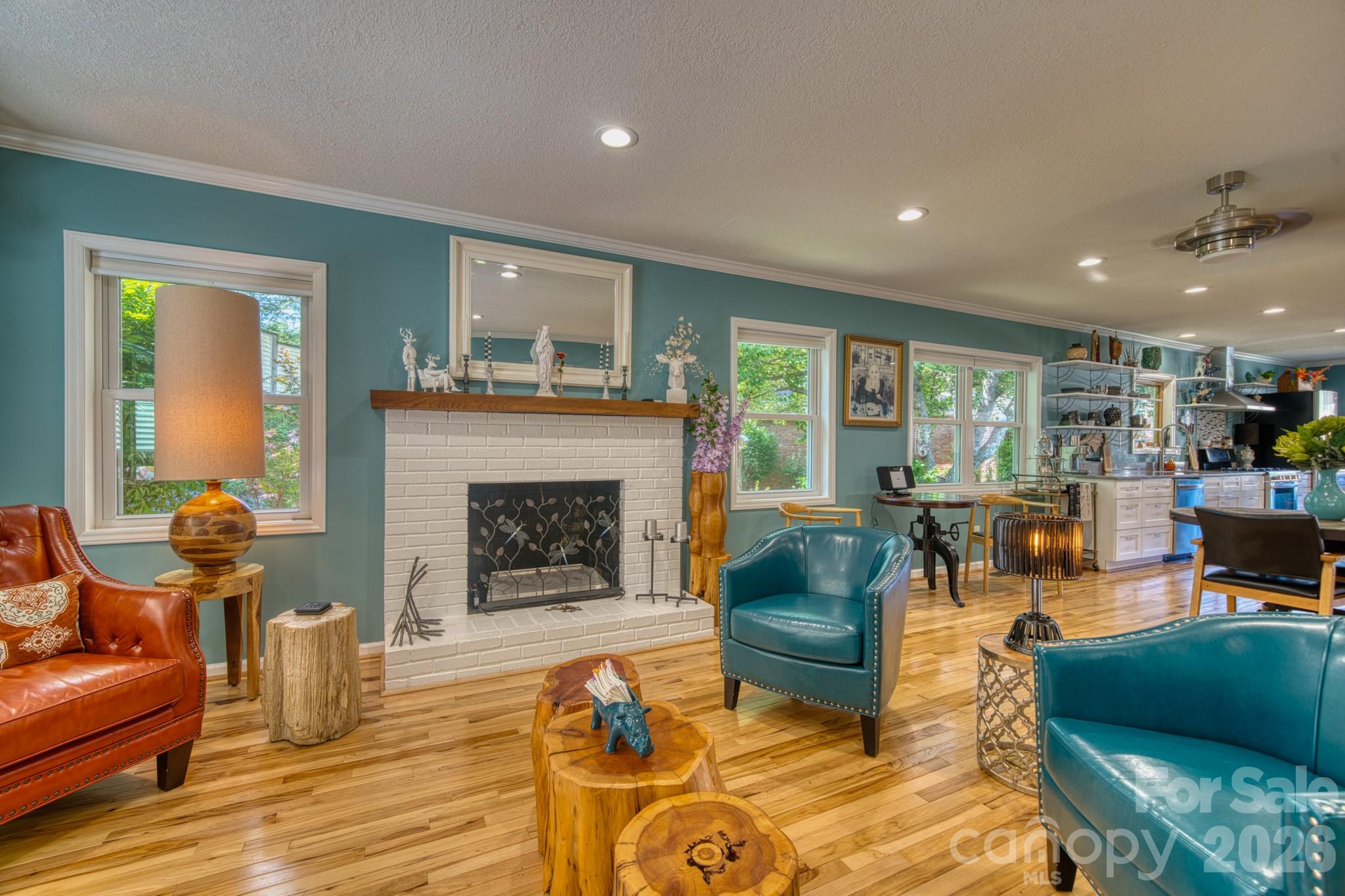 130 Exeter Court — Hendersonville
