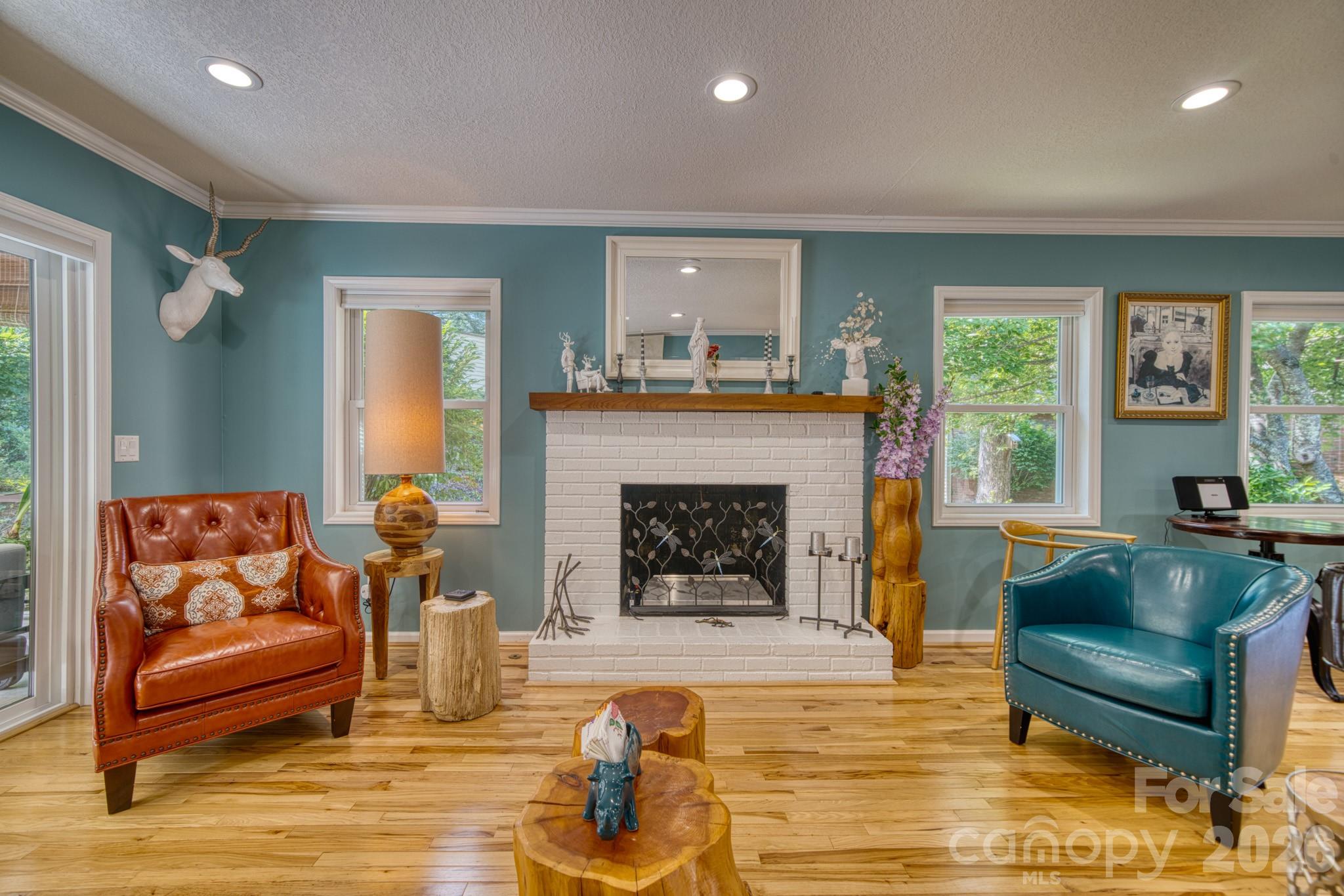 130 Exeter Court — Hendersonville