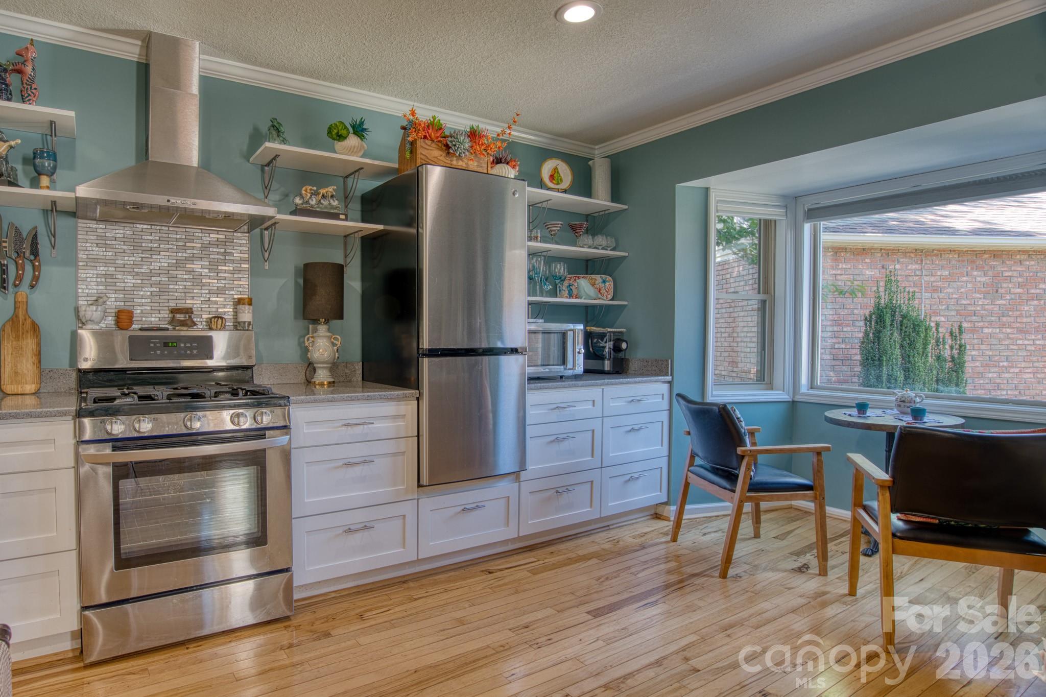 130 Exeter Court — Hendersonville