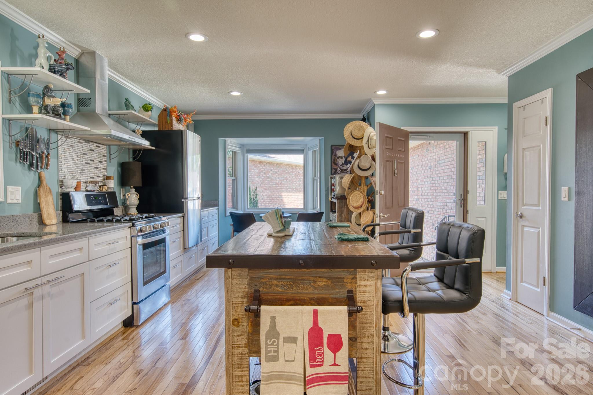 130 Exeter Court — Hendersonville