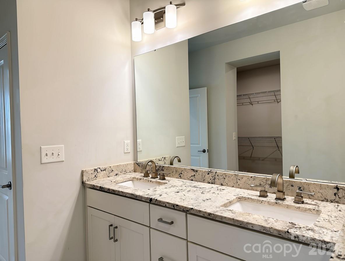 8111 Houser Street — Cornelius