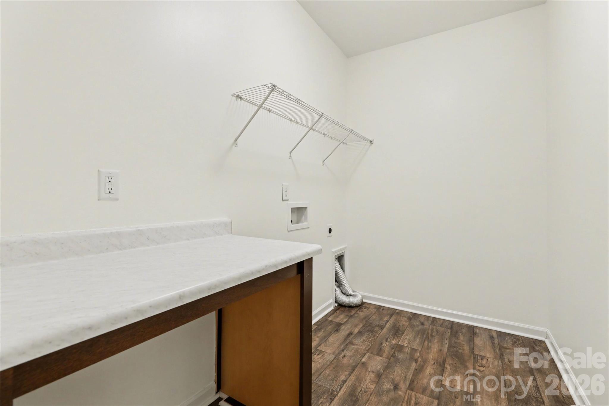 3024 Pinehills Way — Mount Holly