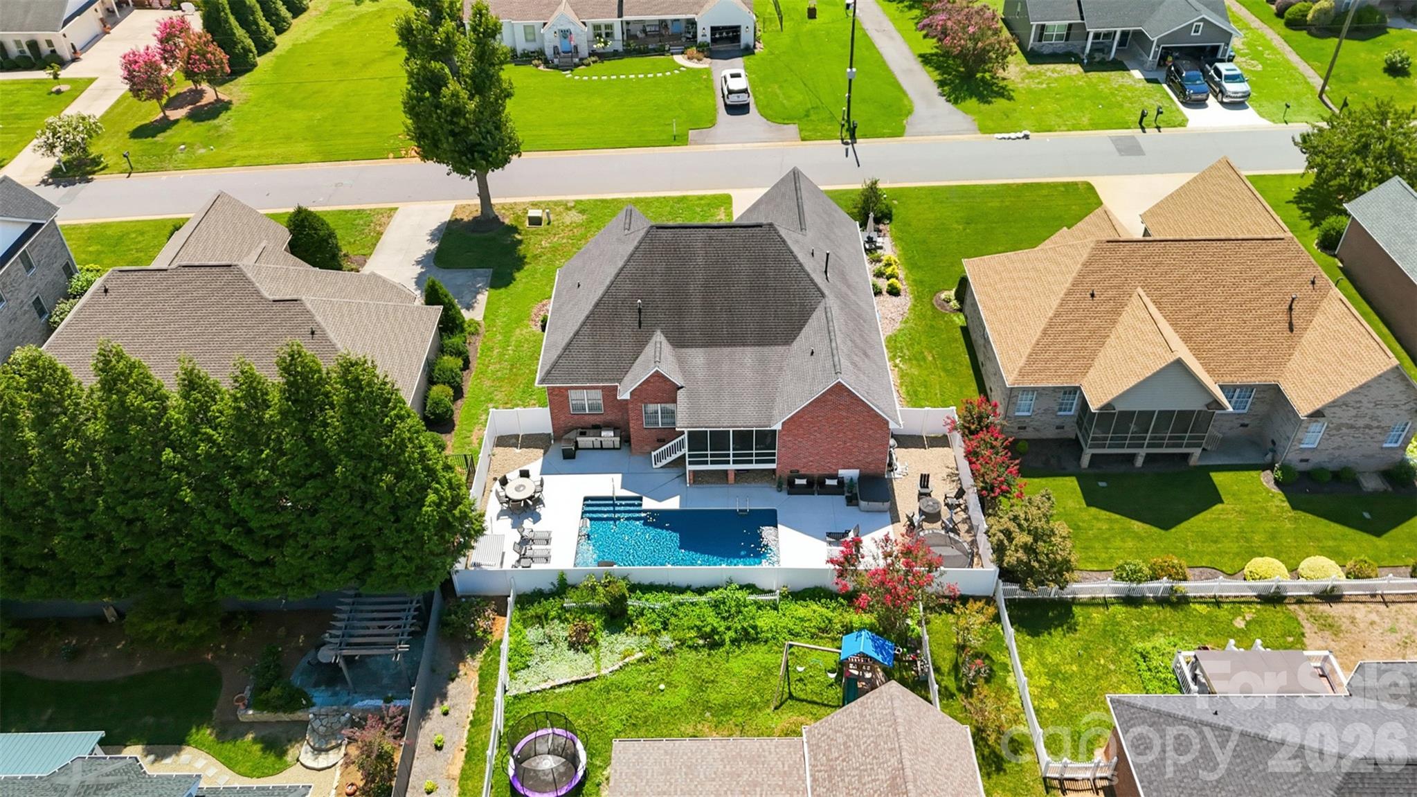 1719 30th Avenue Court NE — Hickory