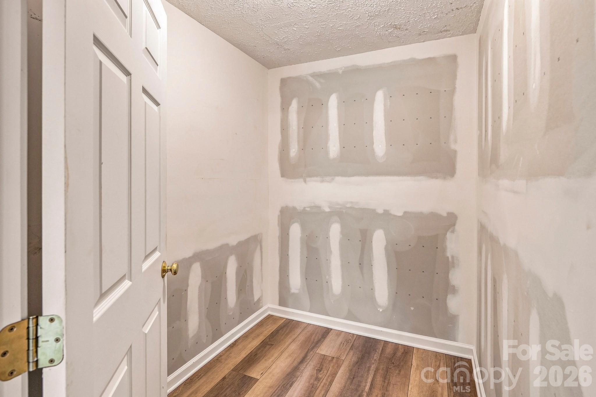 253 Nors Way — Lake Lure