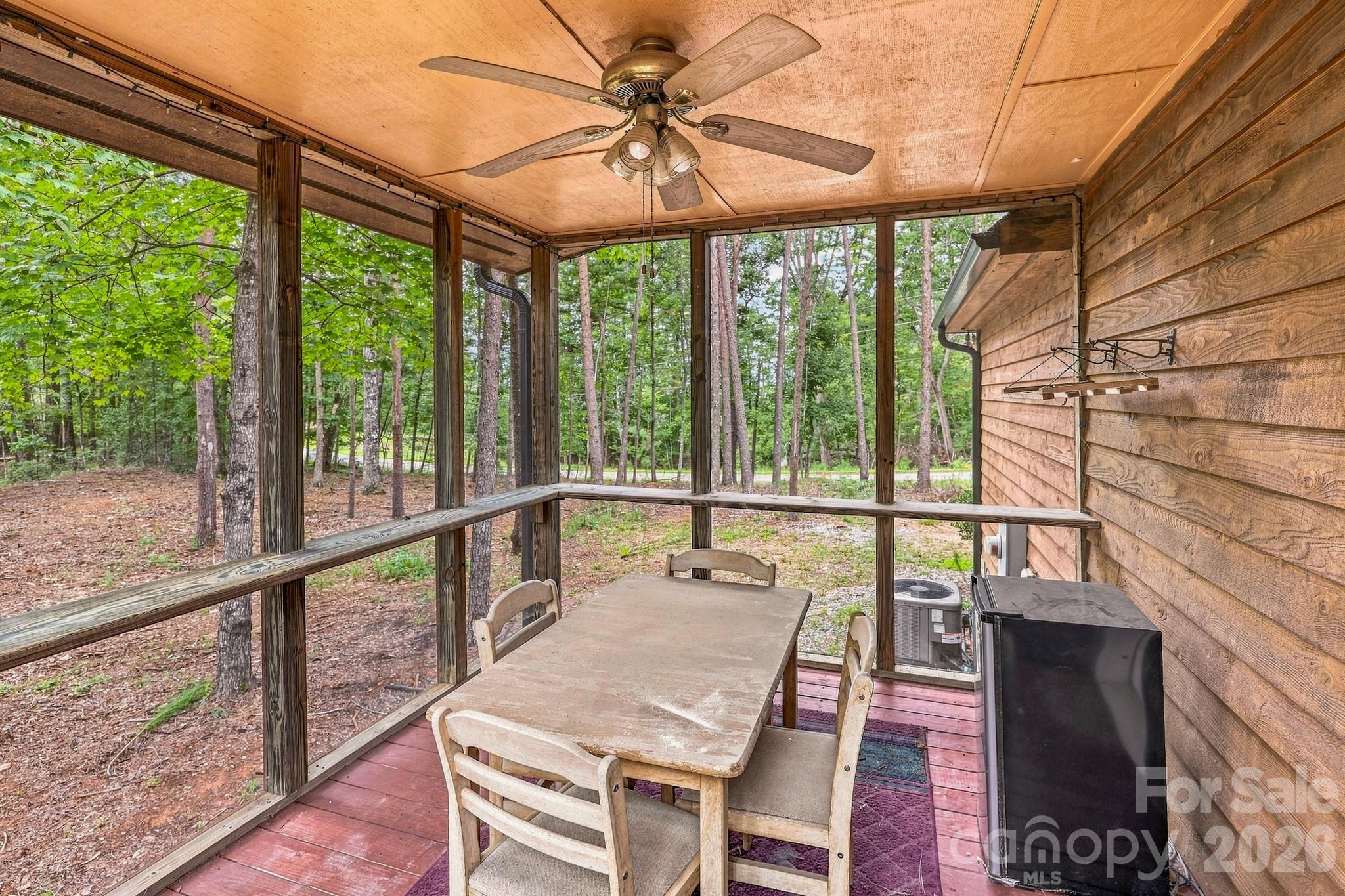 253 Nors Way — Lake Lure