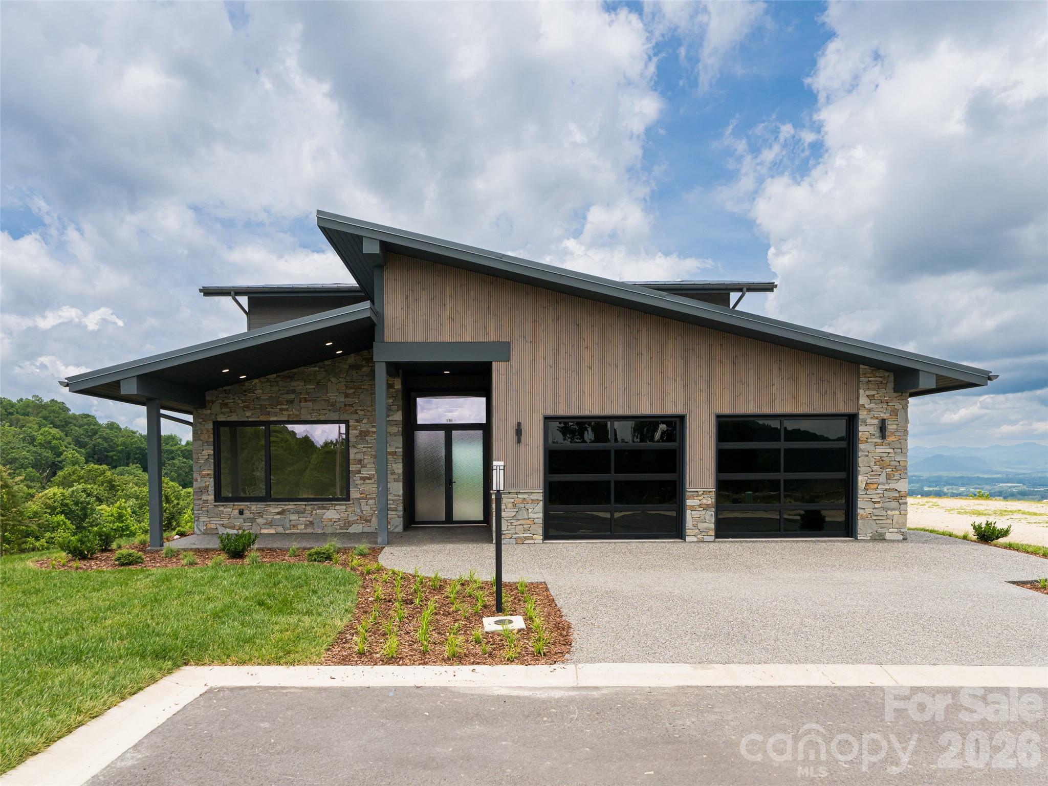 24 S Watchman Drive #10 & 11 — Hendersonville