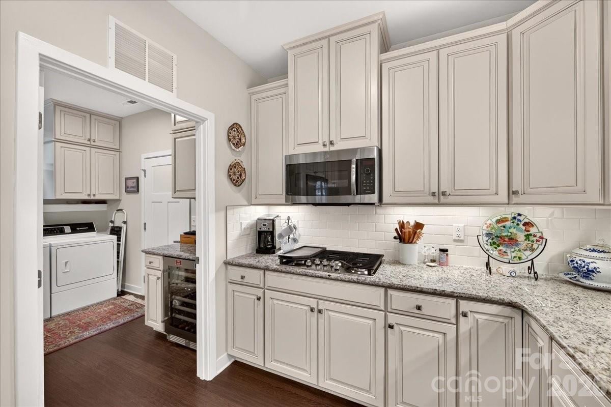 5804 Barrowlands Court — Charlotte