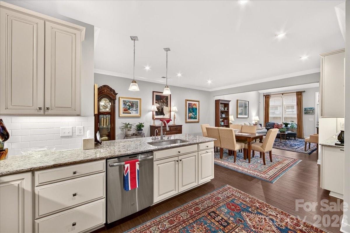 5804 Barrowlands Court — Charlotte