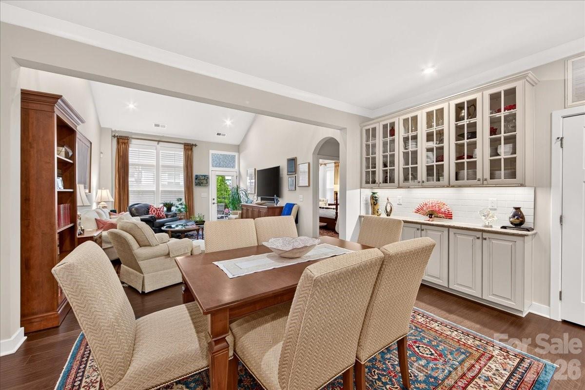 5804 Barrowlands Court — Charlotte