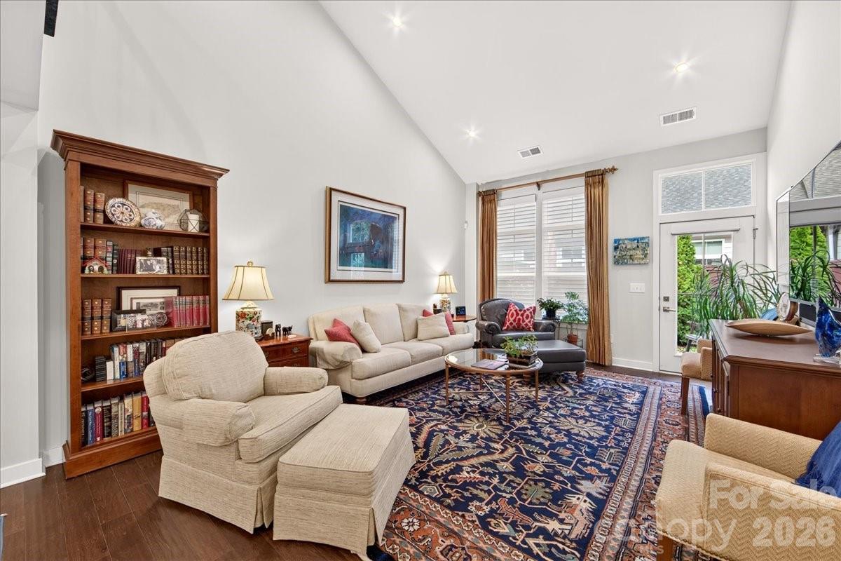 5804 Barrowlands Court — Charlotte