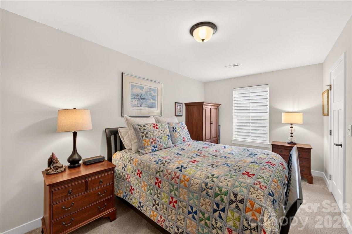 5804 Barrowlands Court — Charlotte