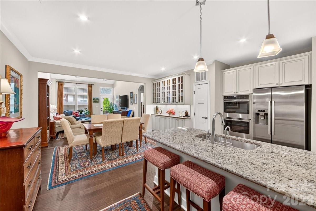 5804 Barrowlands Court — Charlotte