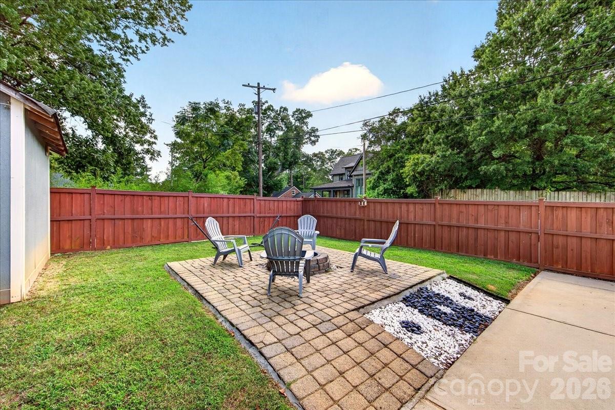 3331 Tuckaseegee Road — Charlotte