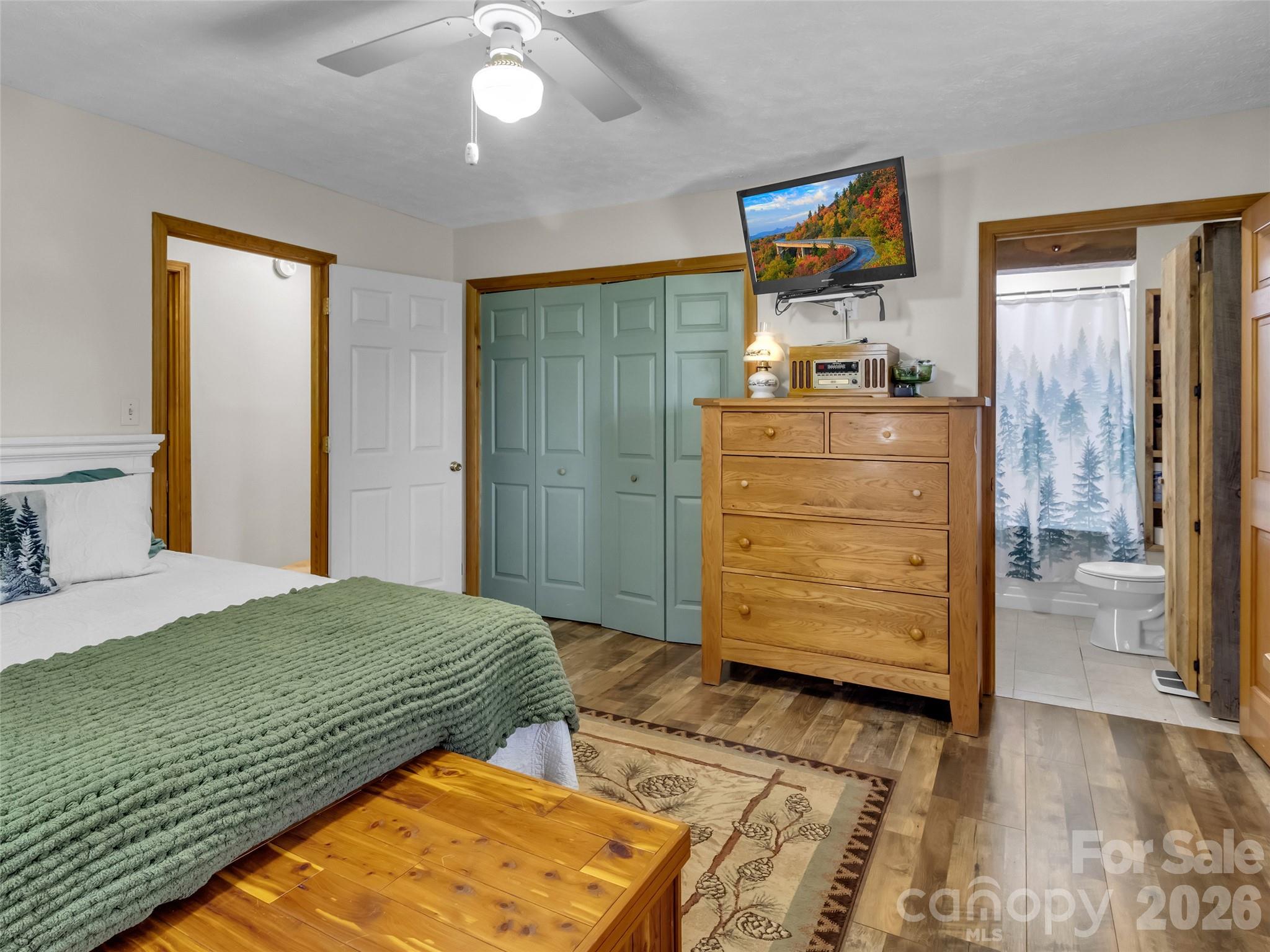 555 Acres View Drive — Waynesville