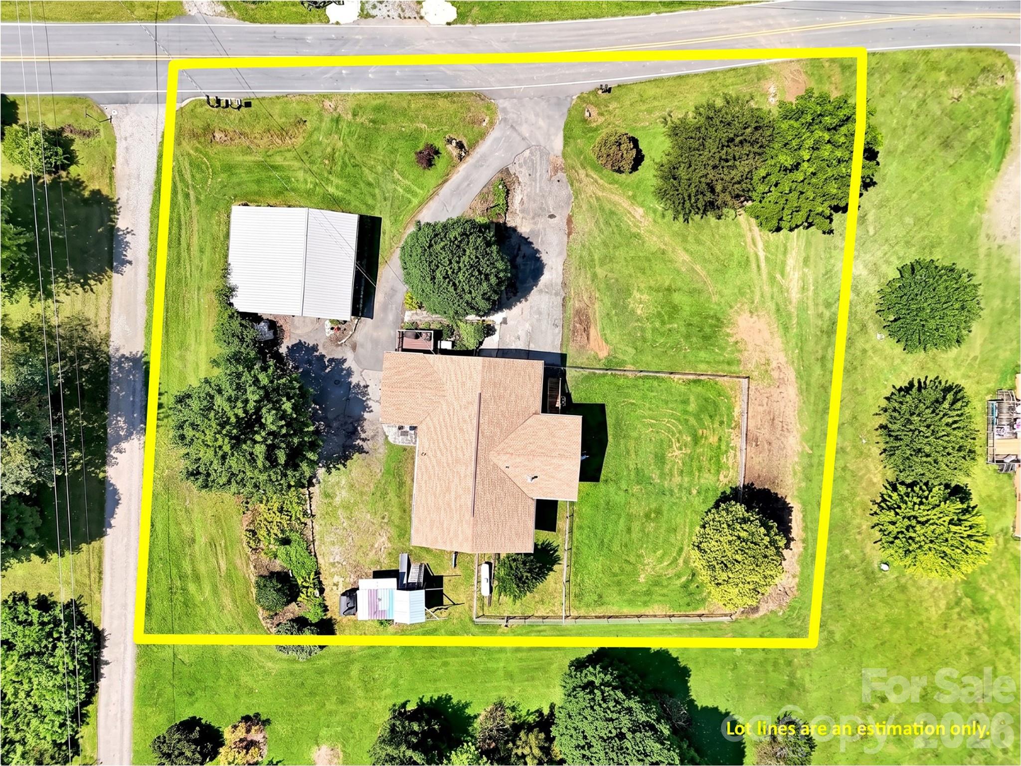 555 Acres View Drive — Waynesville
