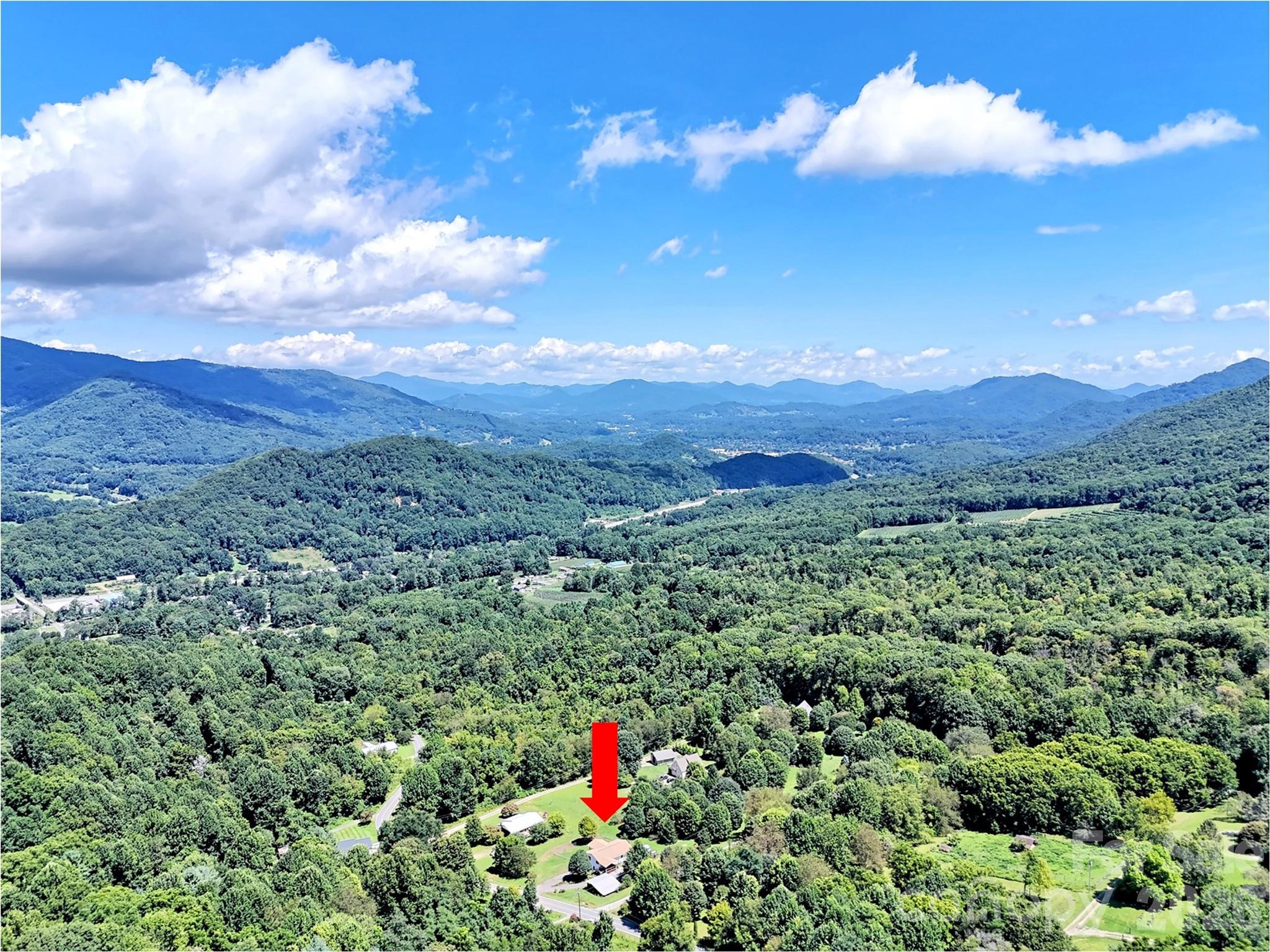 555 Acres View Drive — Waynesville