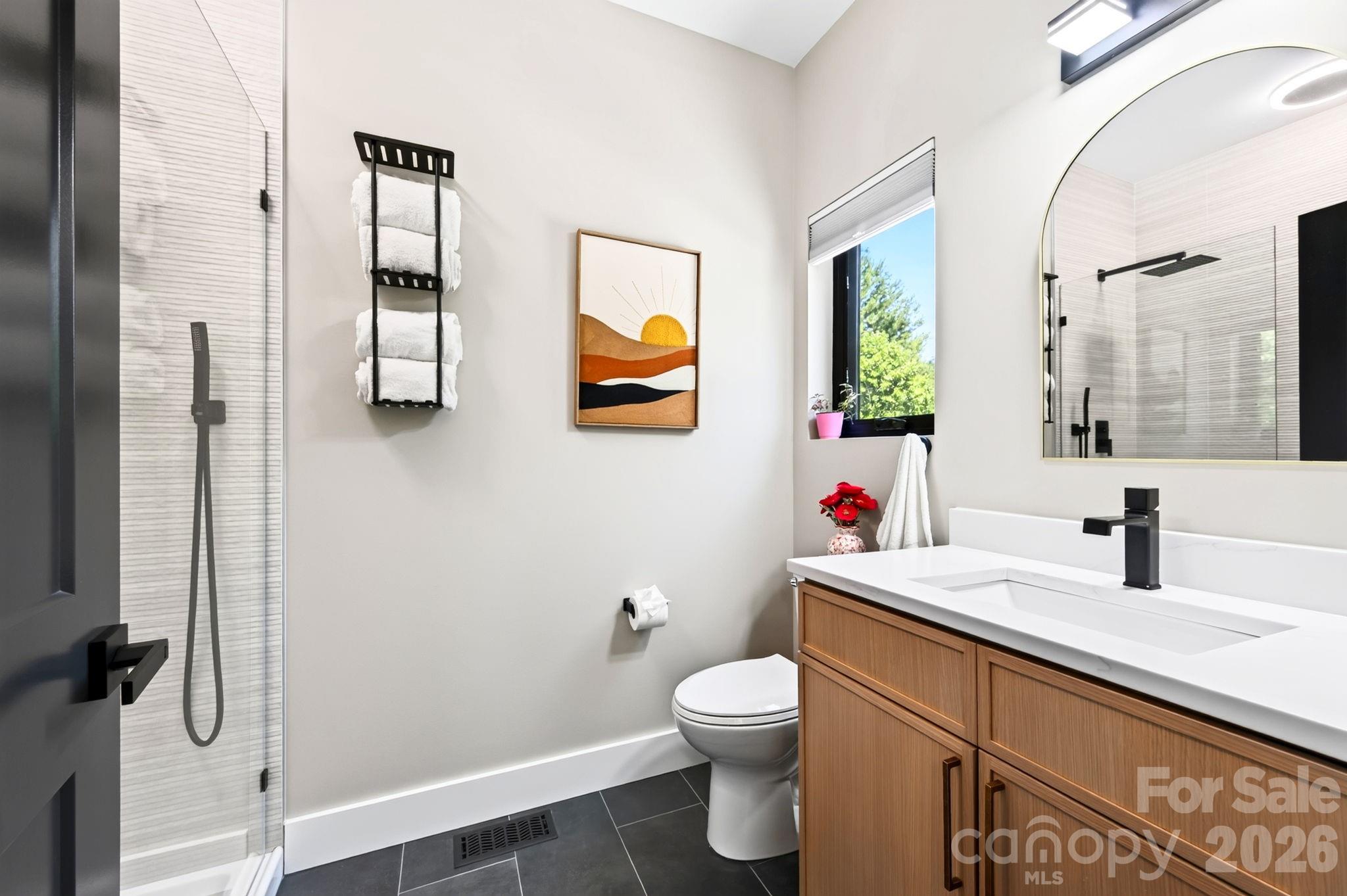 75 Boone Trail — Weaverville
