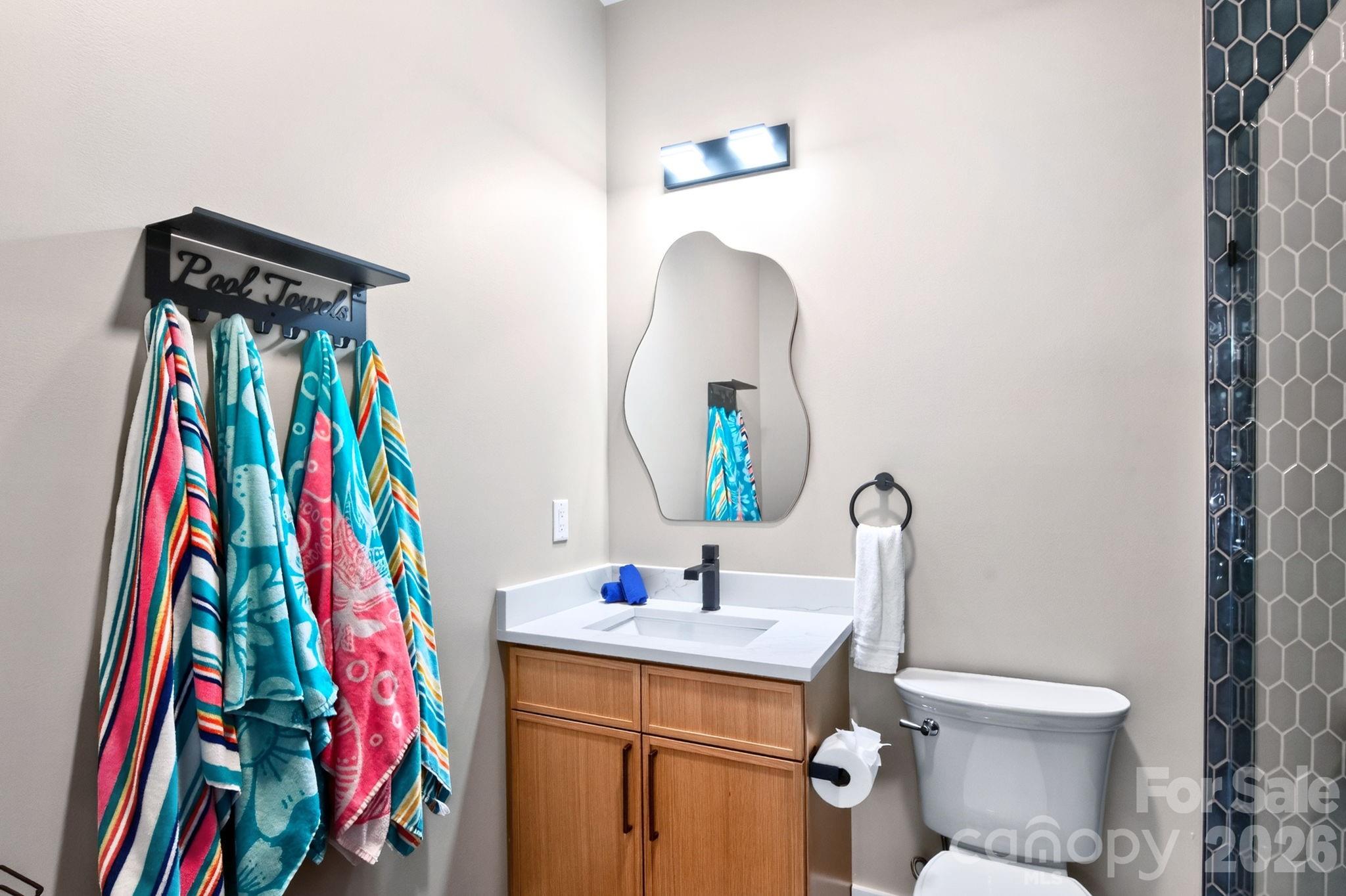 75 Boone Trail — Weaverville