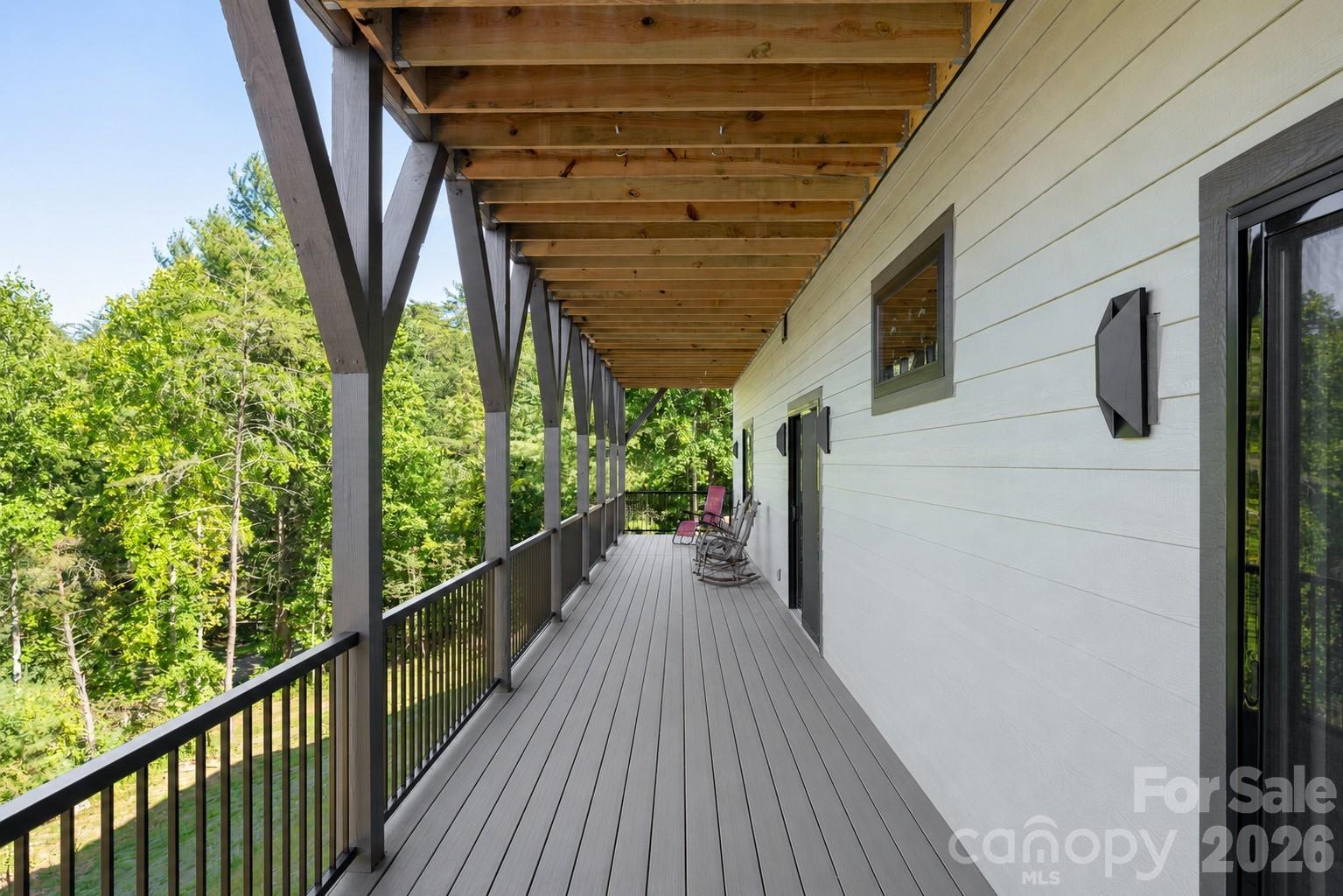 75 Boone Trail — Weaverville